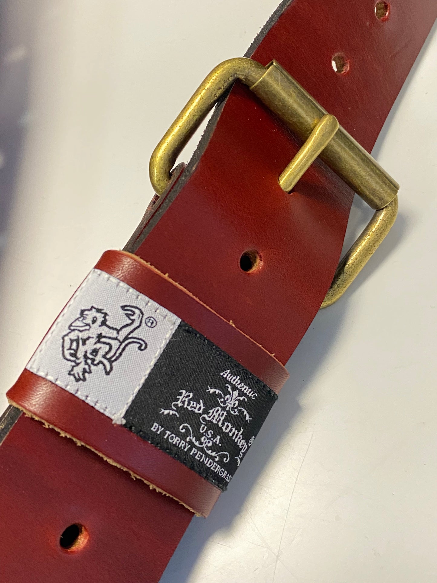 Red Monkey Designs Live Wire 2.0 Guitar Strap (Cordovan/Antique Brass, Size: 1)
