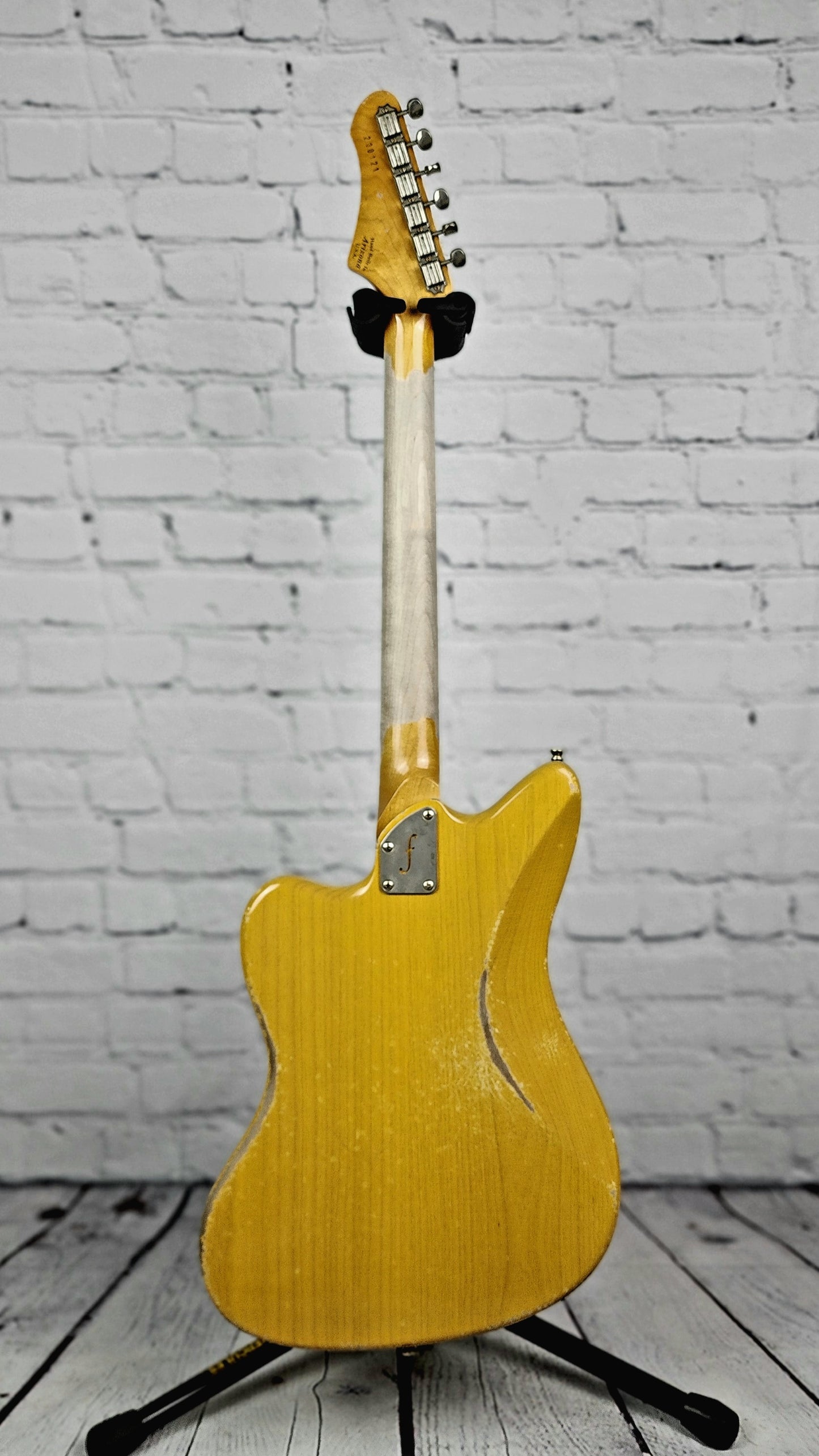 Fano Guitars JM6 Oltre 6 String Electric Guitar Butterscotch Blonde Black Pickguard Lollar Imperial