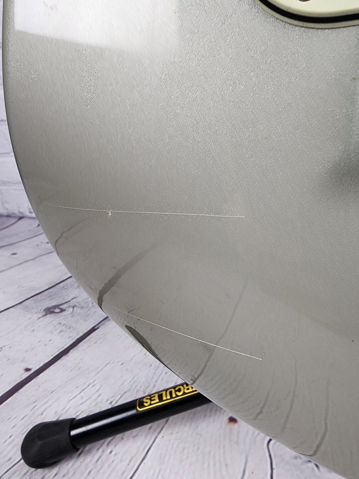 USED 2009 Fender Custom Shop Stratocaster Deluxe 6 String Electric Guitar Inca Silver