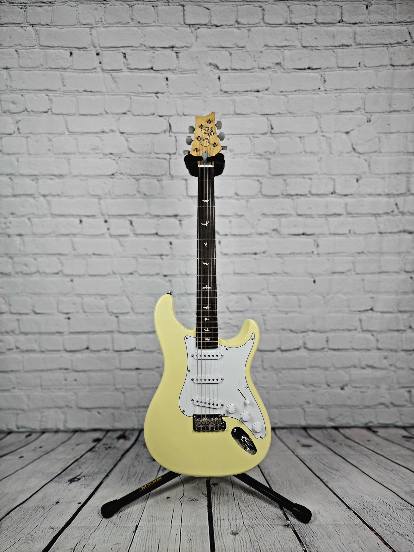 Paul Reed Smith PRS SE Silver Sky John Mayer Moon White Electric Guitar