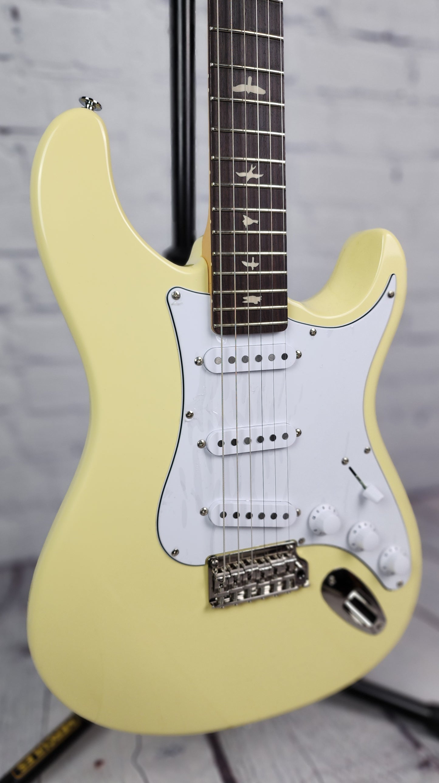 Paul Reed Smith PRS SE Silver Sky John Mayer Moon White Electric Guitar