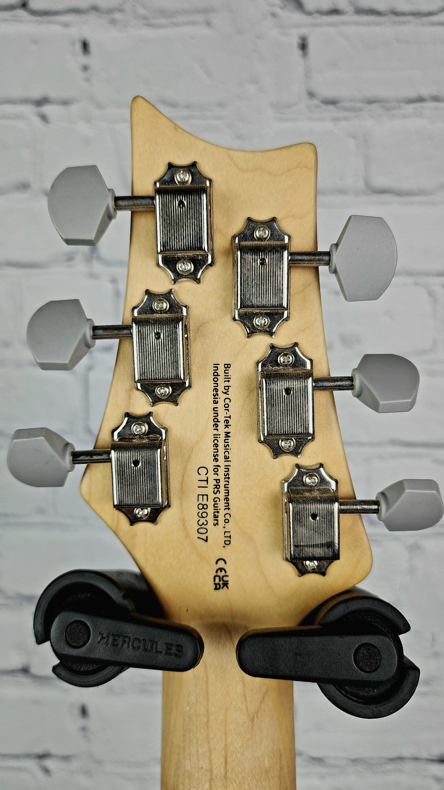 Paul Reed Smith PRS SE Silver Sky John Mayer Moon White Electric Guitar