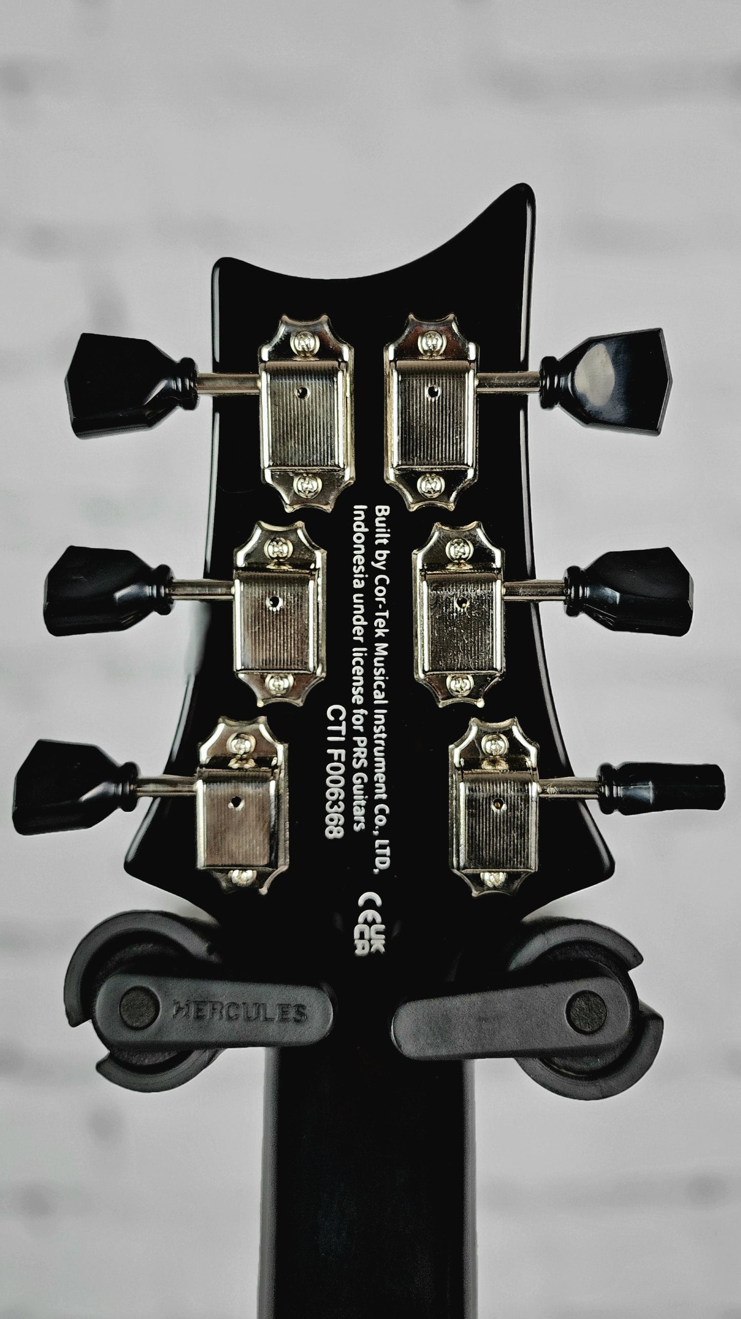 Paul Reed Smith PRS SE Paul's Guitar 6 String Electric Guitar Black Gold