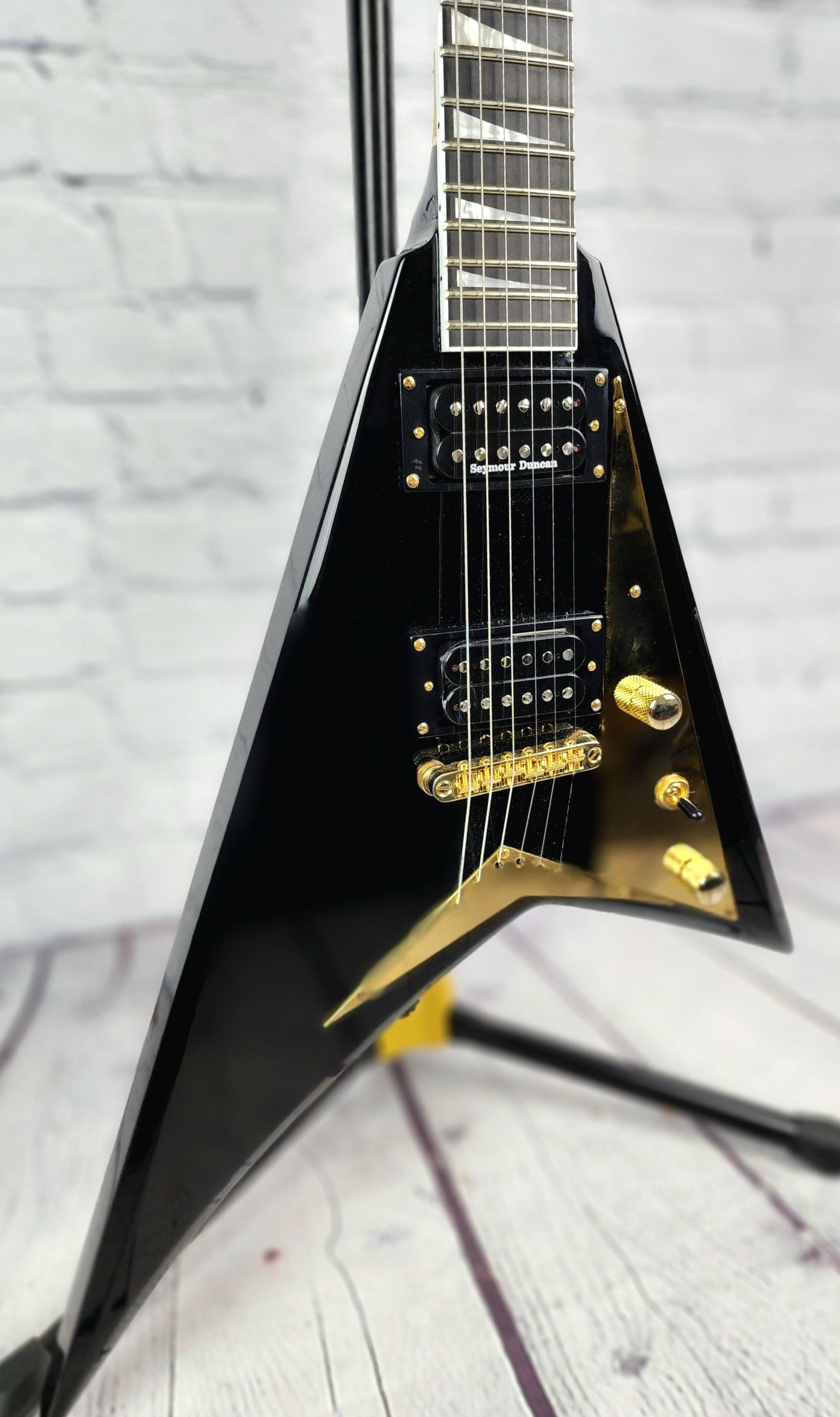 USED Jackson Pro RRT-5 Randy Rhoads V Electric Guitar Gloss Black