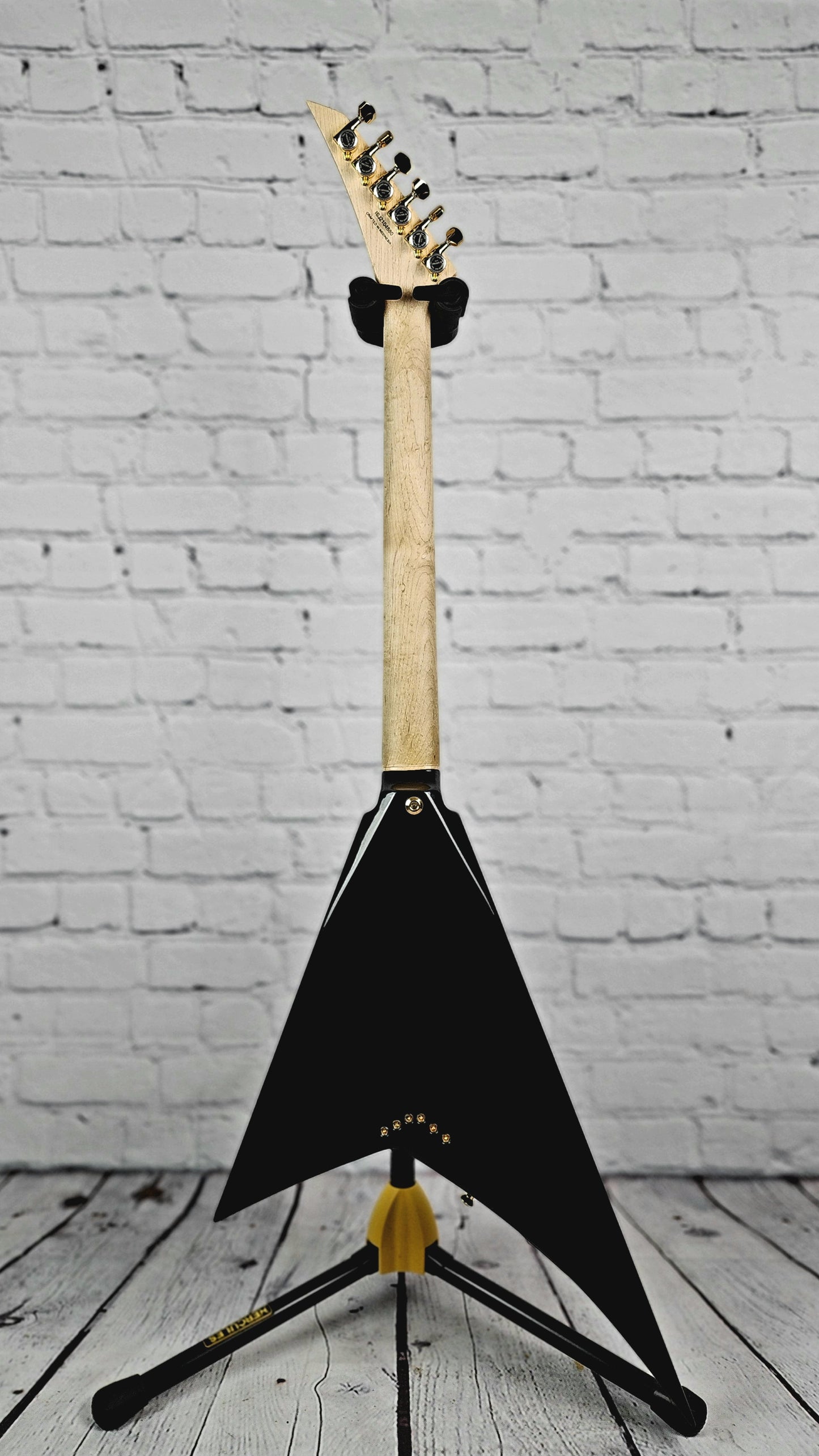 USED Jackson Pro RRT-5 Randy Rhoads V Electric Guitar Gloss Black