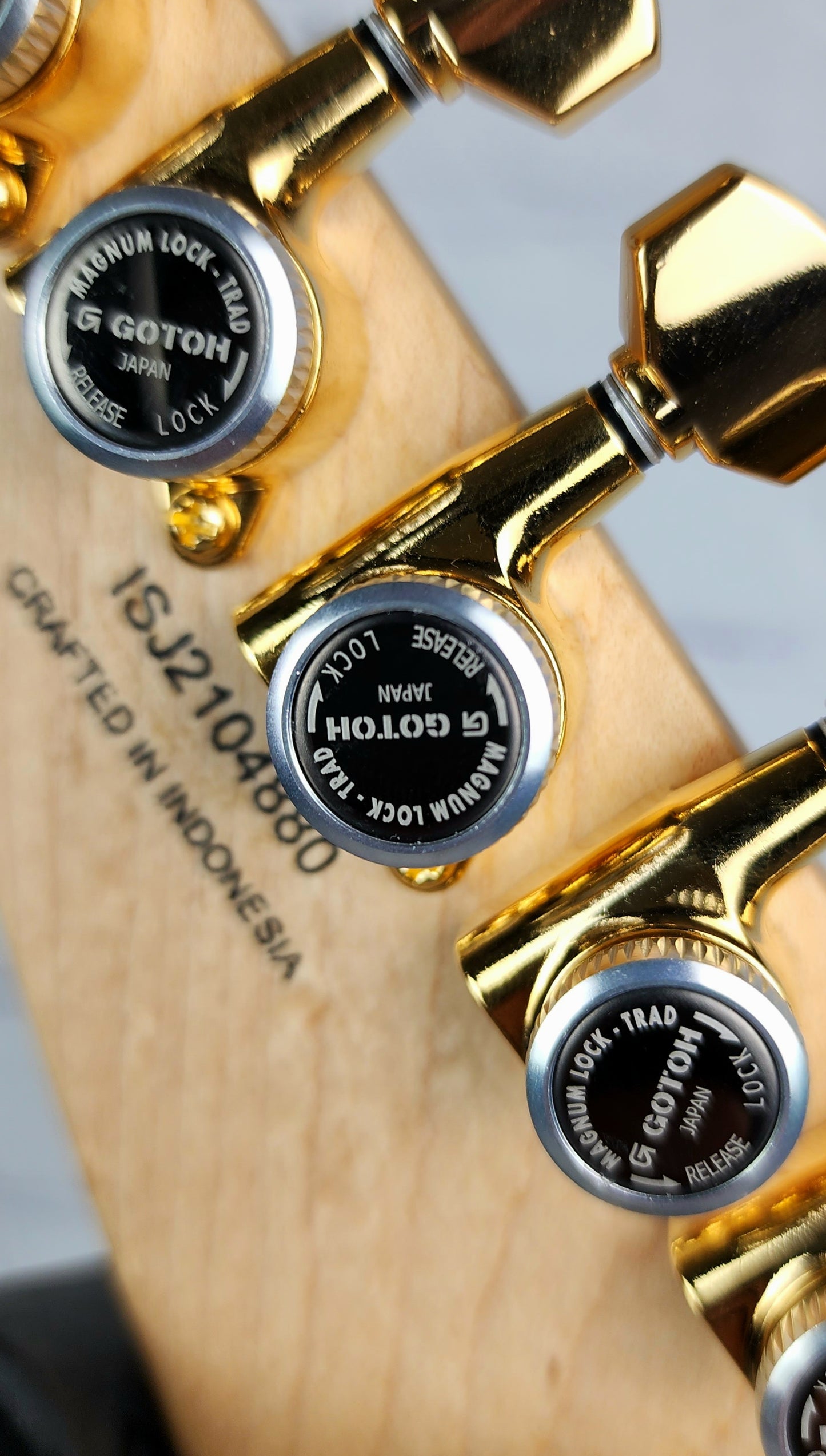 USED Jackson Pro RRT-5 Randy Rhoads V Electric Guitar Gloss Black