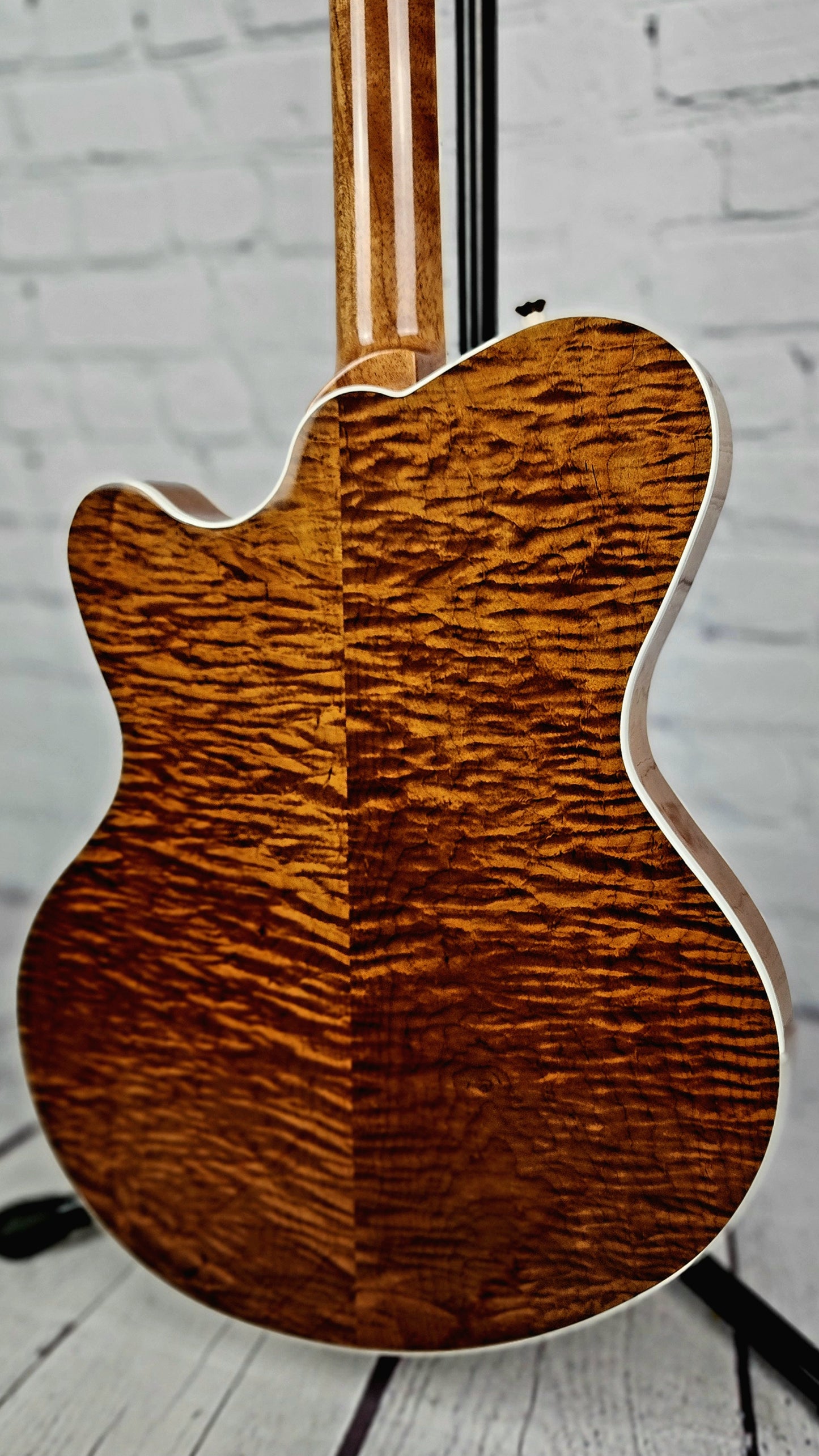 Kauer Guitars Super Chief Semi-Hollow Electric Guitar Double Roasted Maple