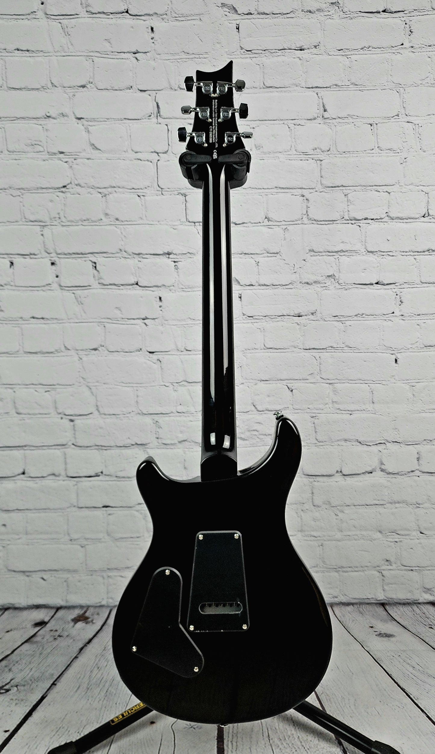 USED Paul Reed Smith PRS SE Custom 24 6 String Electric Guitar Black Gold