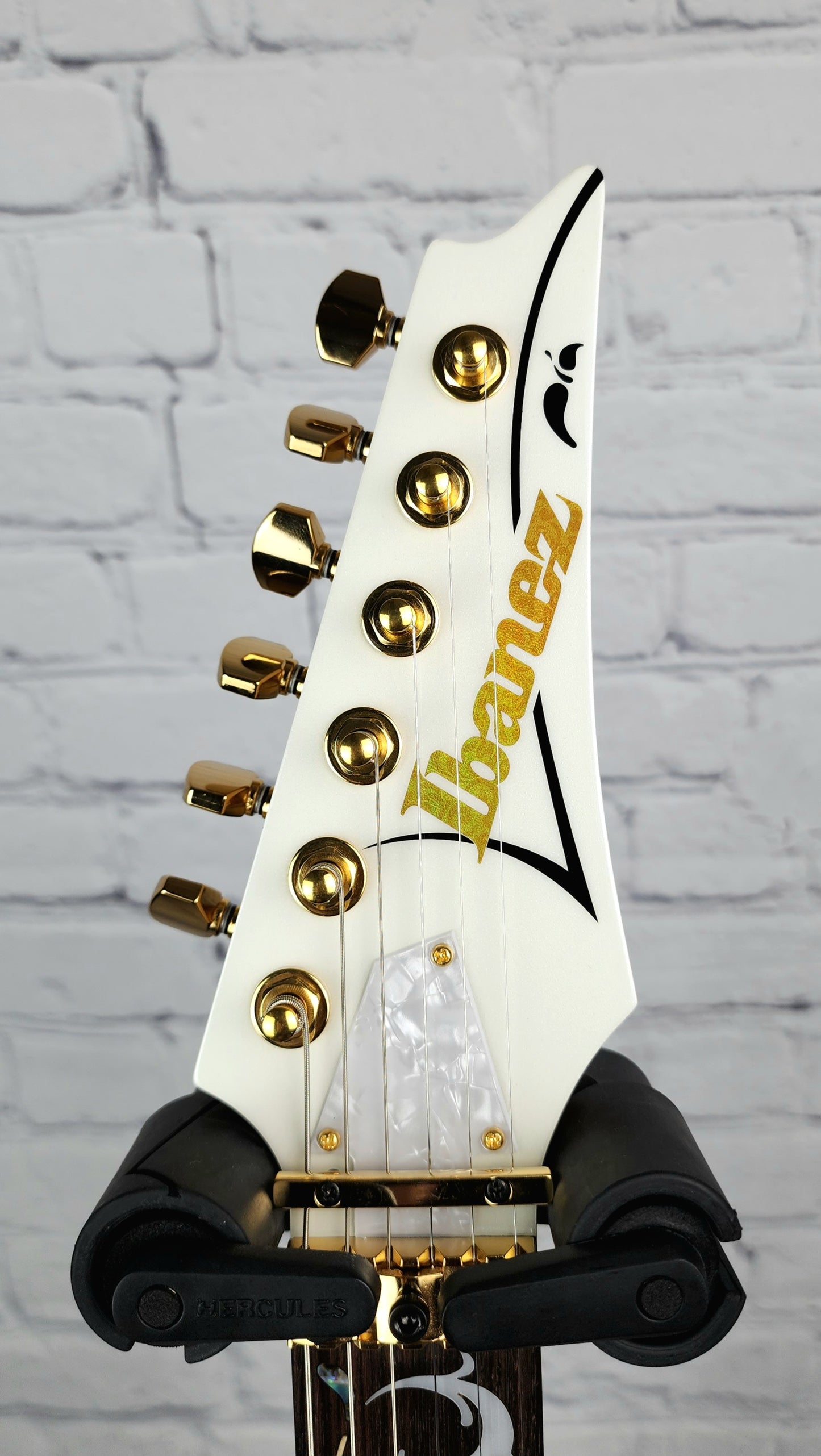 Ibanez PIA3761 SLW Steve Vai 6 String Electric Guitar Stallion White