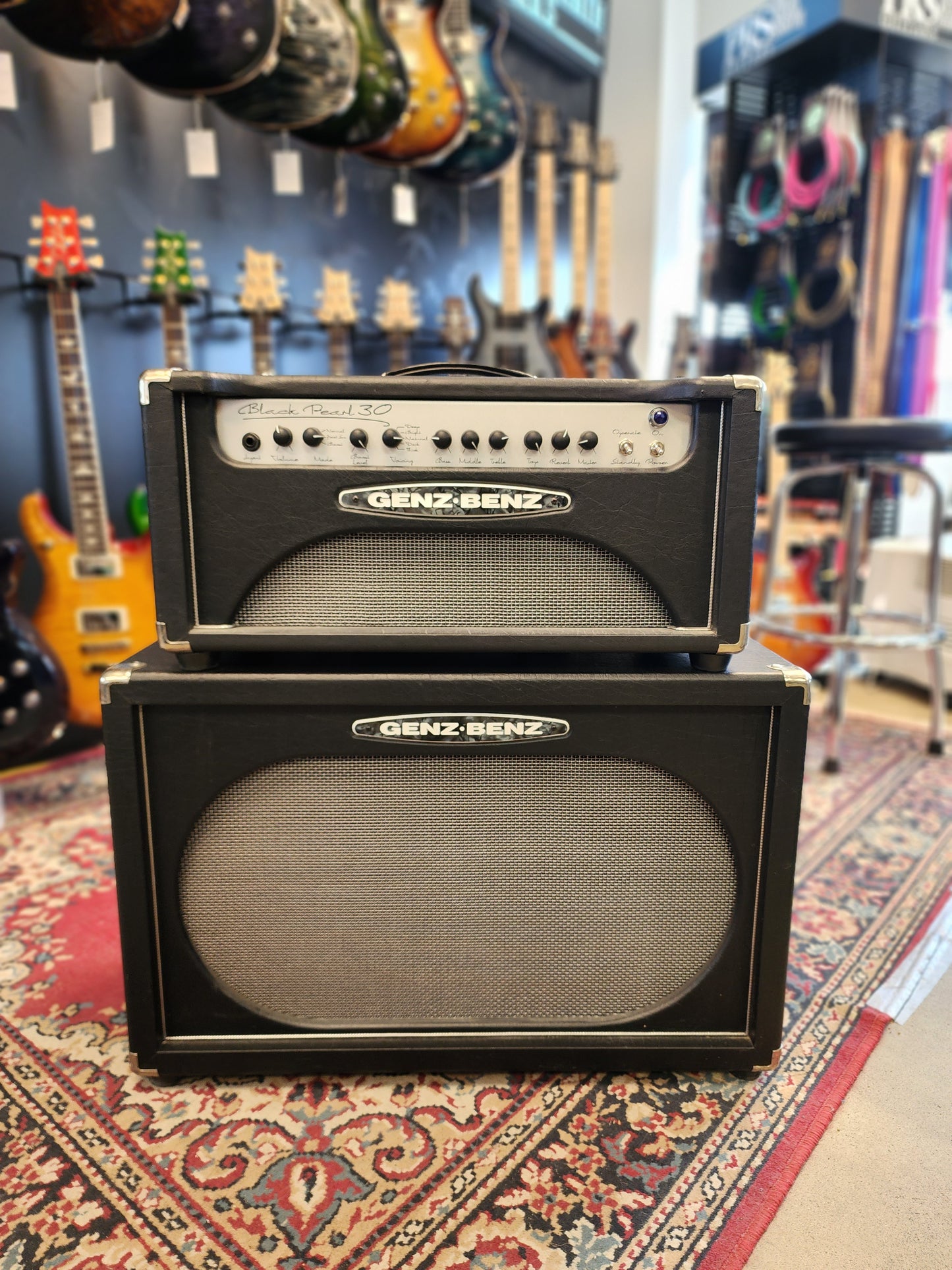USED Genz Benz Black Pearl 30w Head and 2x12 Cabinet Black Tolex