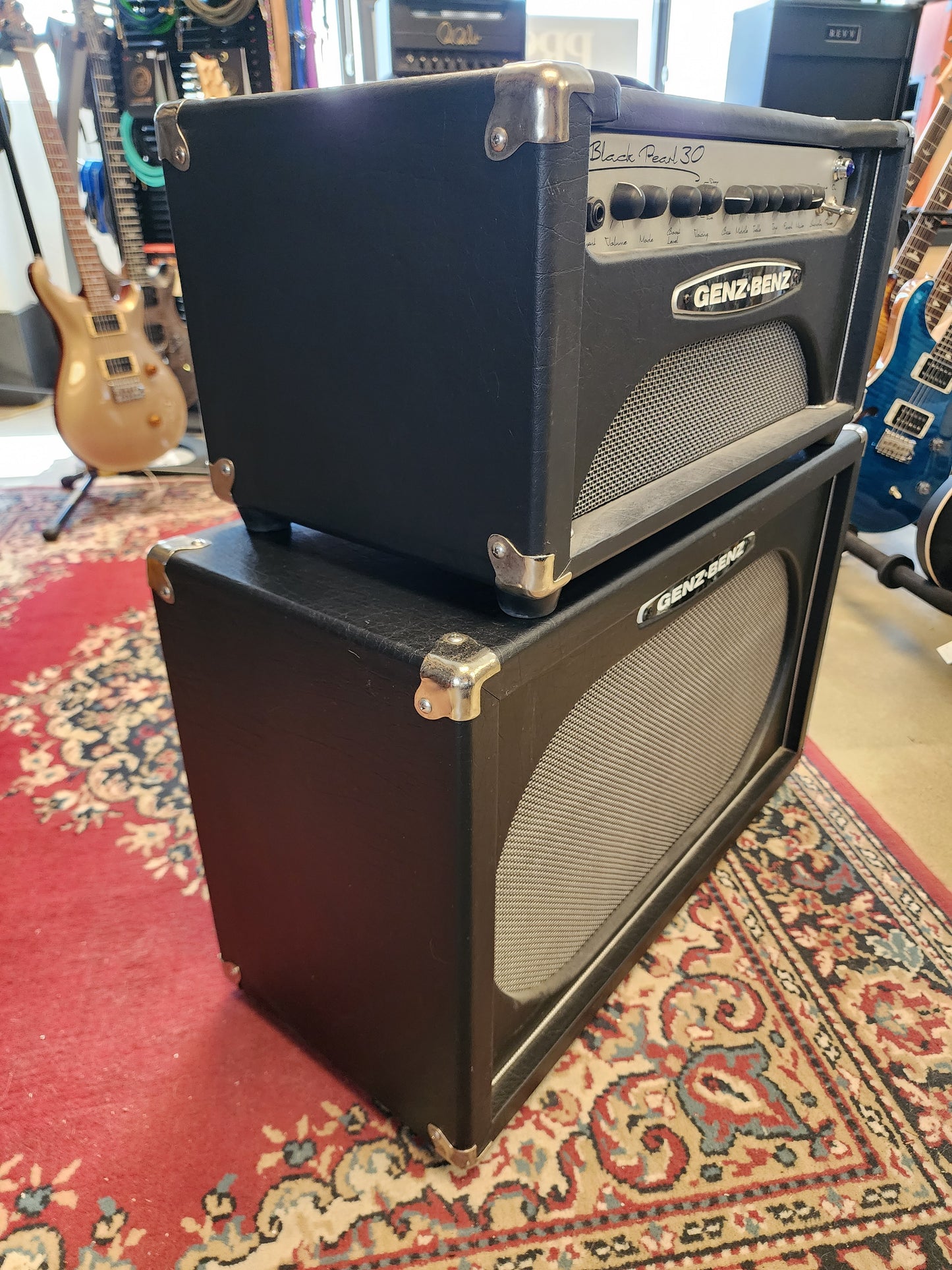 USED Genz Benz Black Pearl 30w Head and 2x12 Cabinet Black Tolex