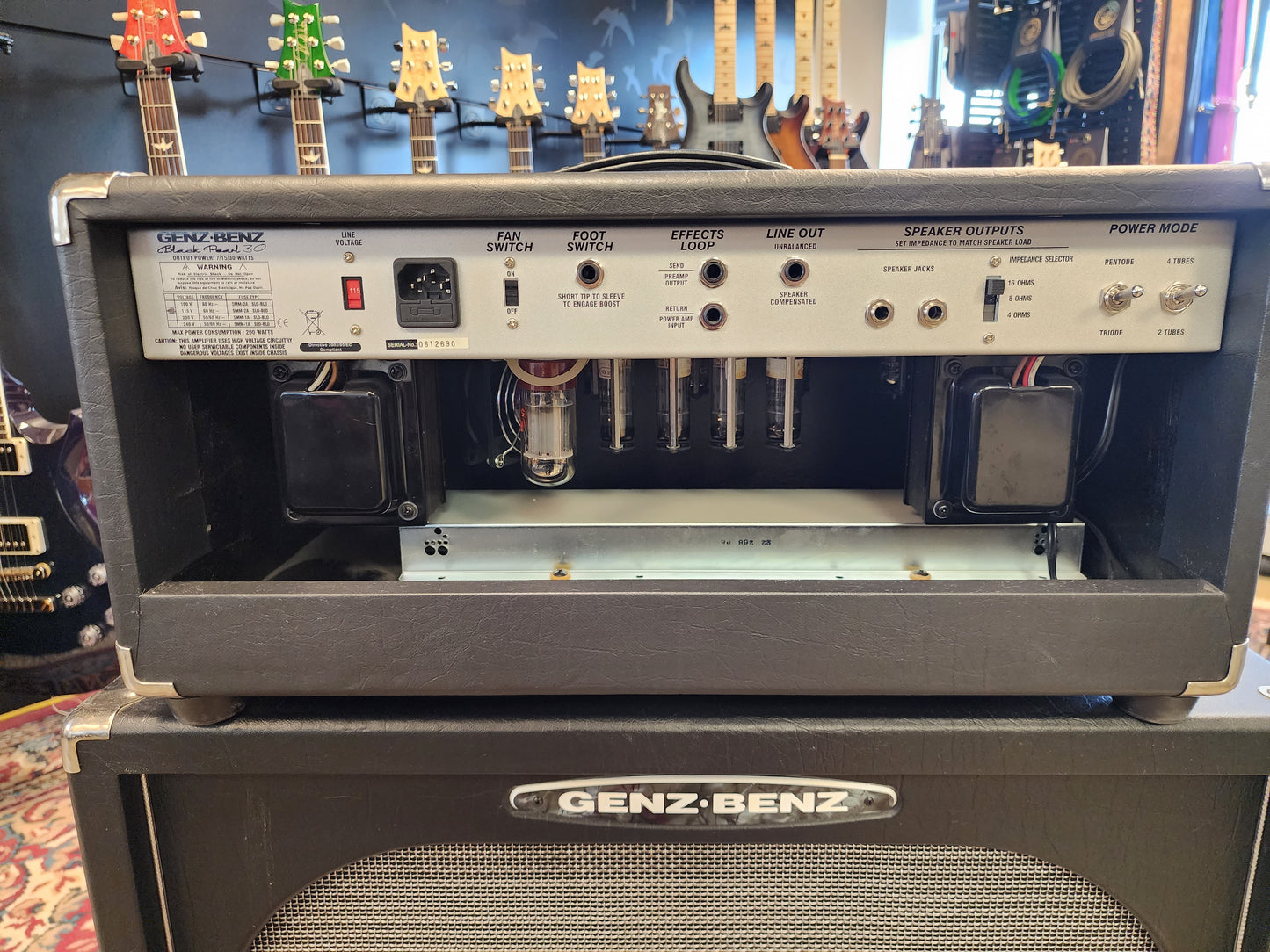 USED Genz Benz Black Pearl 30w Head and 2x12 Cabinet Black Tolex