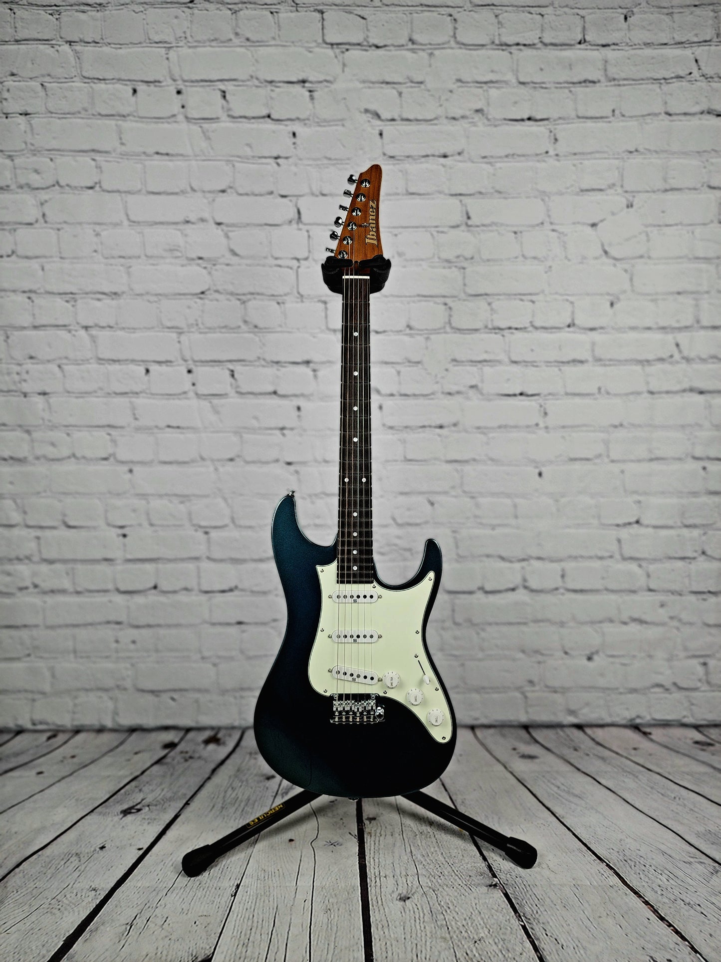 USED Ibanez Prestige AZ2203N ATQ 6 String Electric Guitar Antique Turqoise