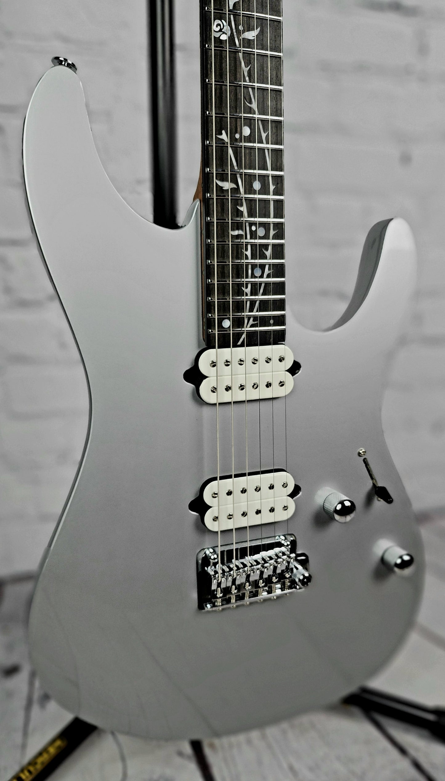 Ibanez Premium TOD10 Tim Henson Signature Electric Guitar Classic Silver