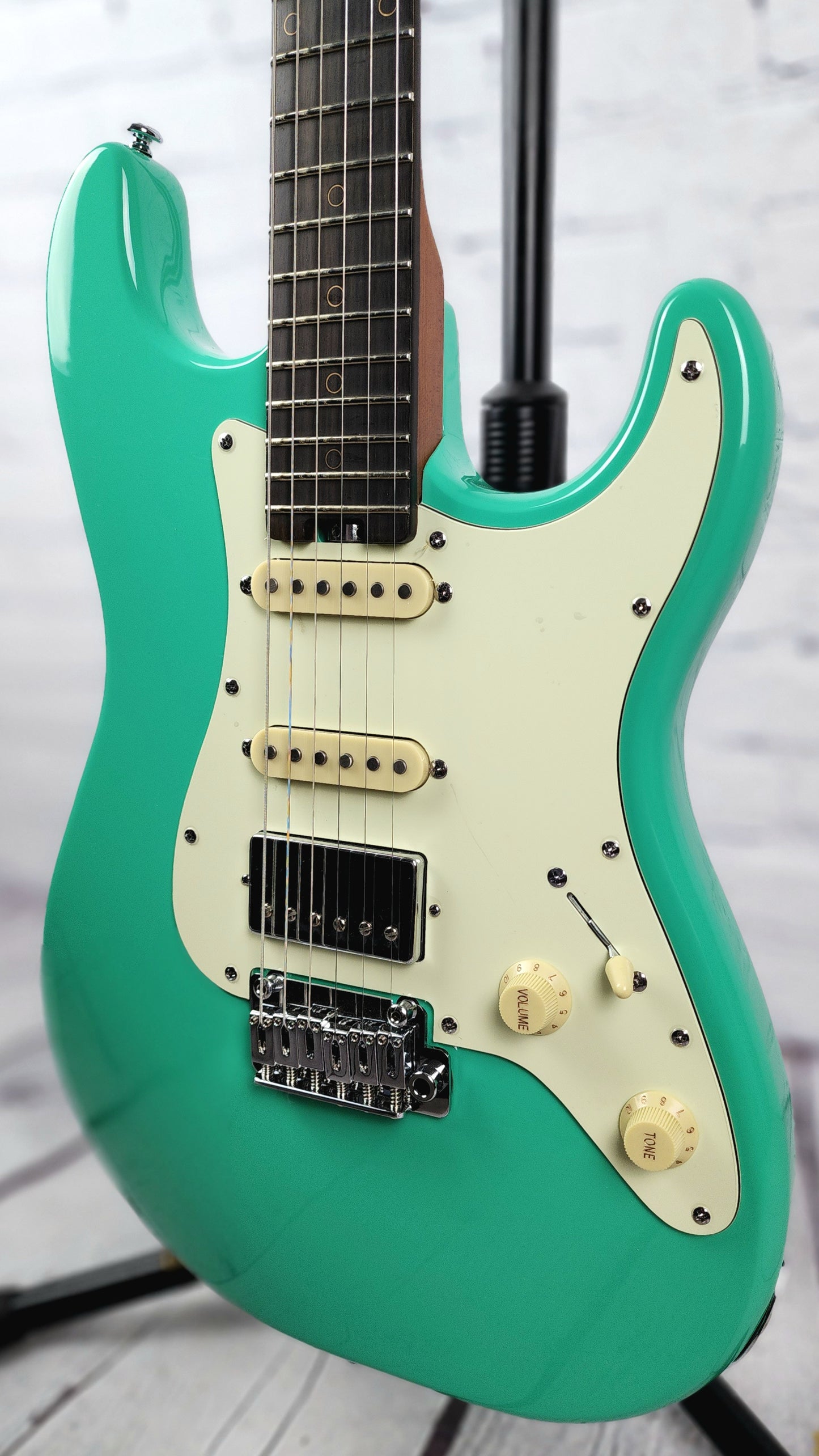 Schecter Guitars Nick Johnston Traditional HSS Electric Guitar Atomic Green