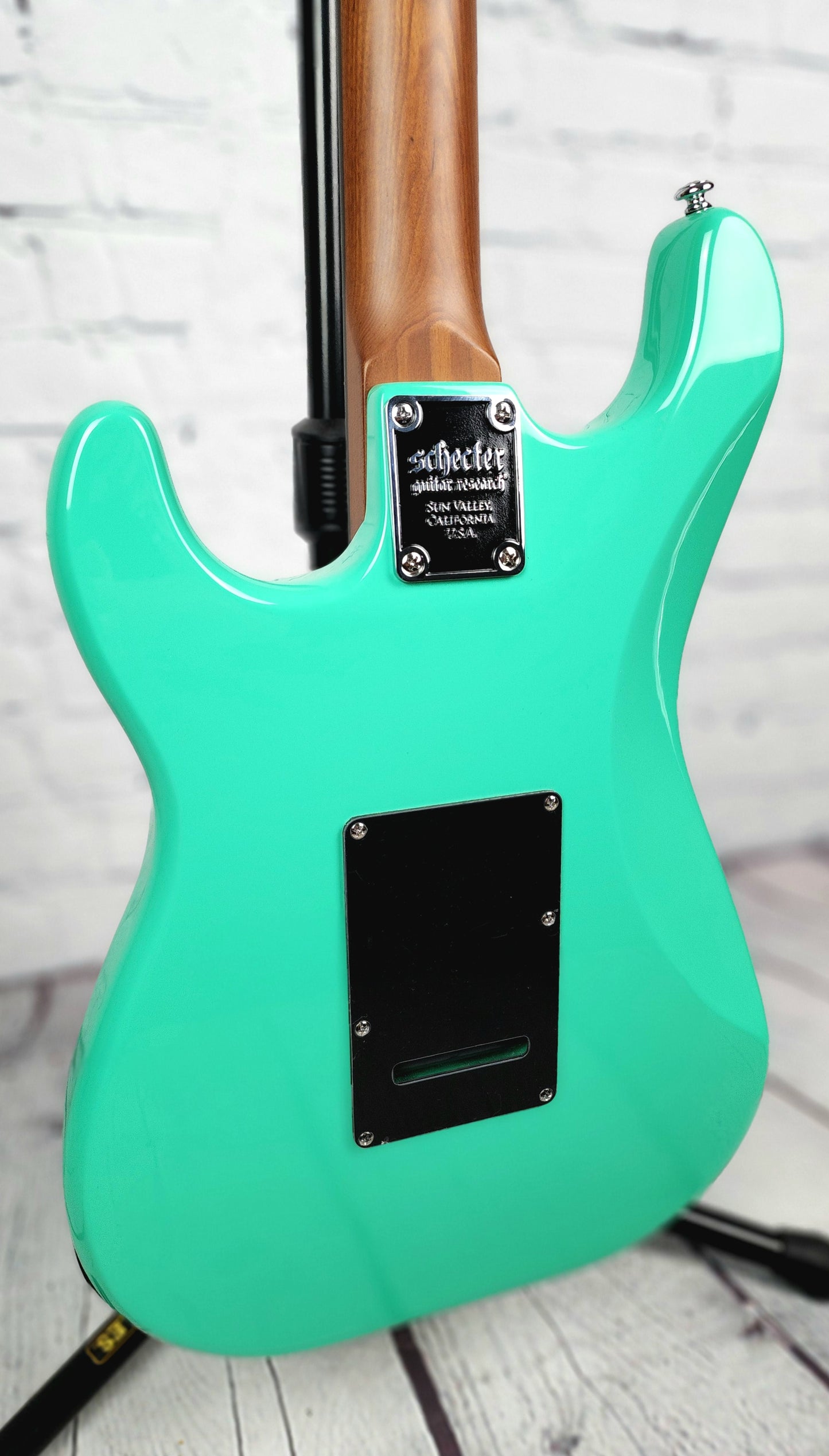 Schecter Guitars Nick Johnston Traditional HSS Electric Guitar Atomic Green