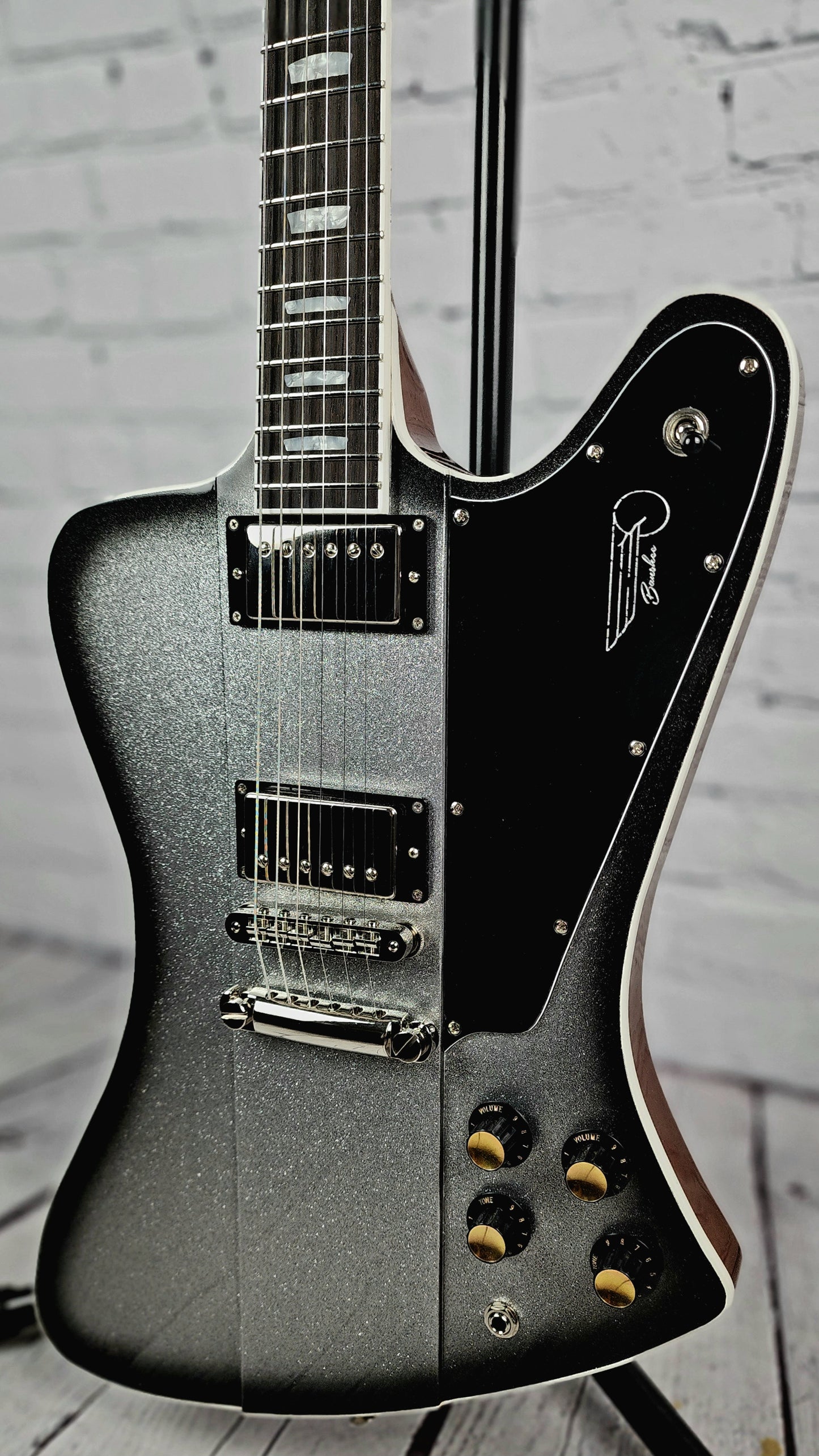 Kauer Guitars Banshee 6 String Electric Guitar Silverburst Flake Sparkle