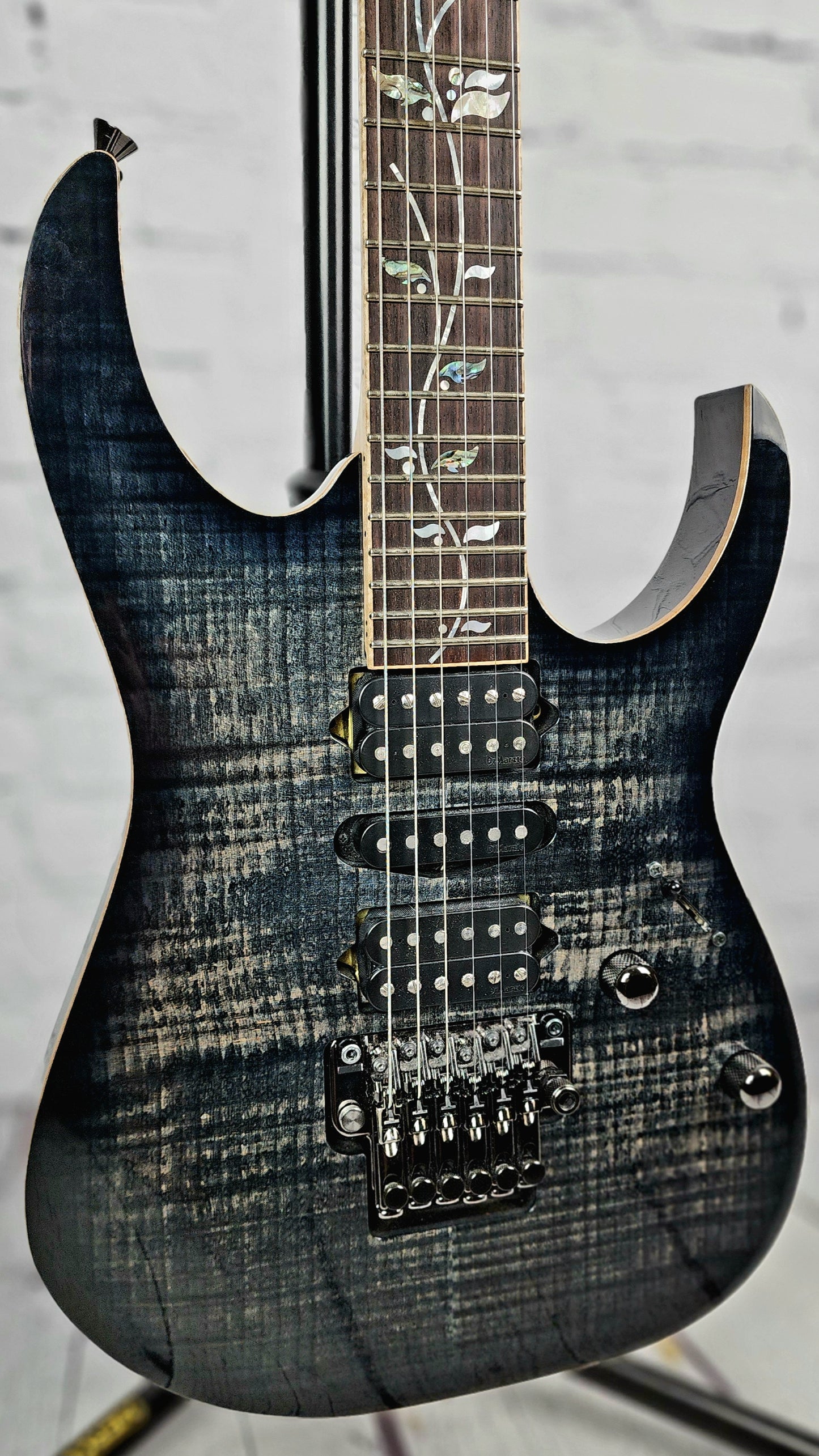 USED Ibanez J Custom RG8570Z BRE 6 String Electric Guitar Black Rutile