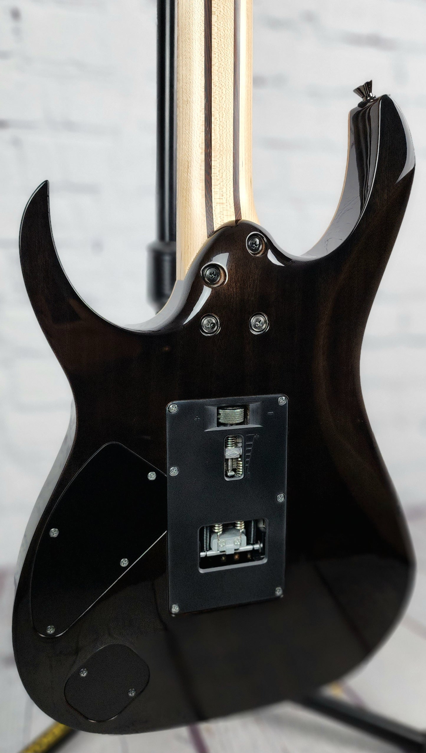 USED Ibanez J Custom RG8570Z BRE 6 String Electric Guitar Black Rutile