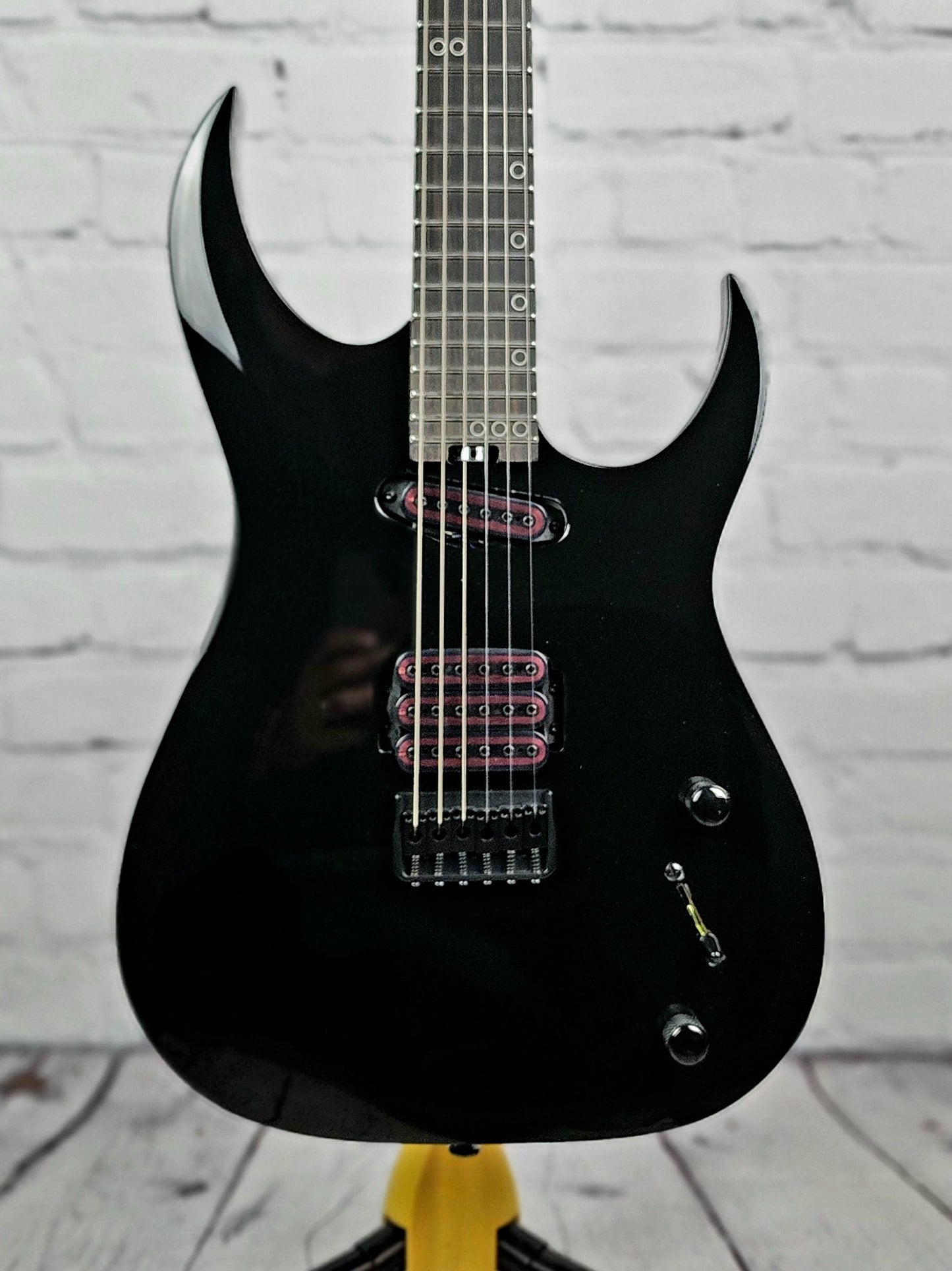 Schecter Sunset 6 Triad 6 String Electric Guitar Gloss Black