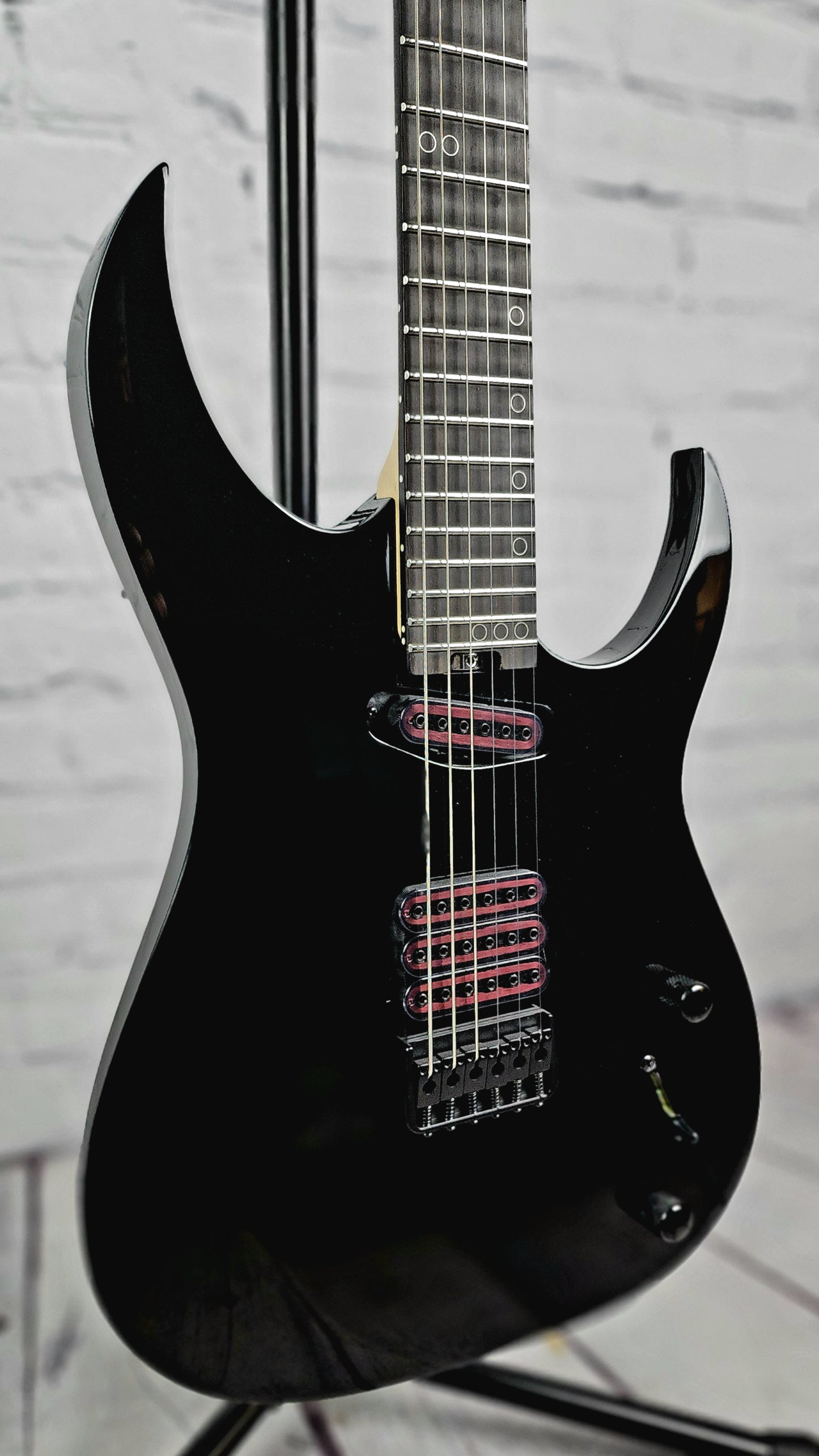 Schecter Sunset 6 Triad 6 String Electric Guitar Gloss Black