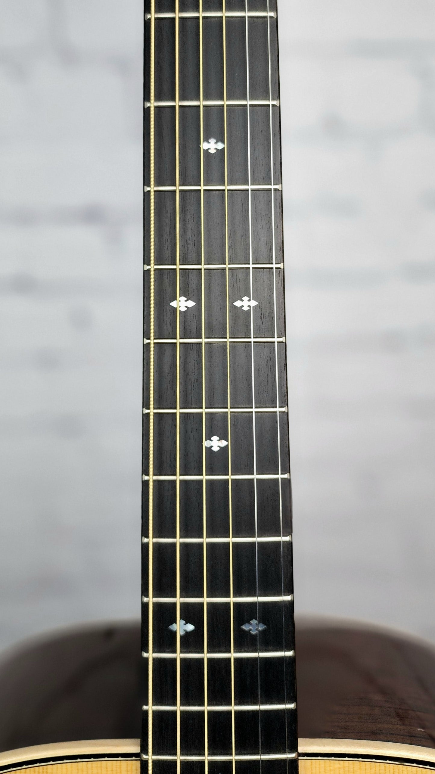 Yamaha LJ26 ARE II Jumbo 6 String Acoustic Guitar Natural Rosewood