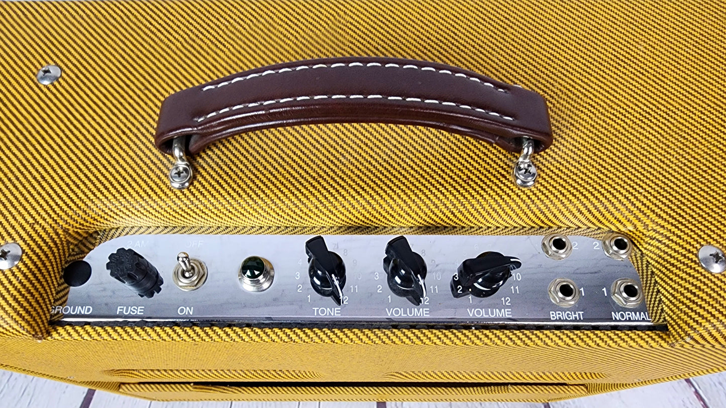USED Victoria Amplification 20112 5E3 Princeton Circuit Vintage Tweed 1x12 Combo Amp