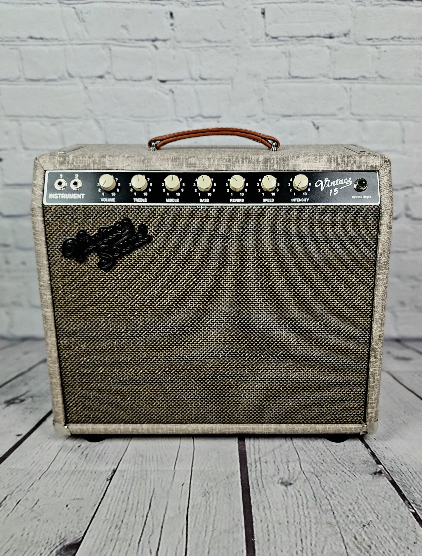 USED Vintage Sound 15 1x12 15w Tube Amplifier Combo Amp