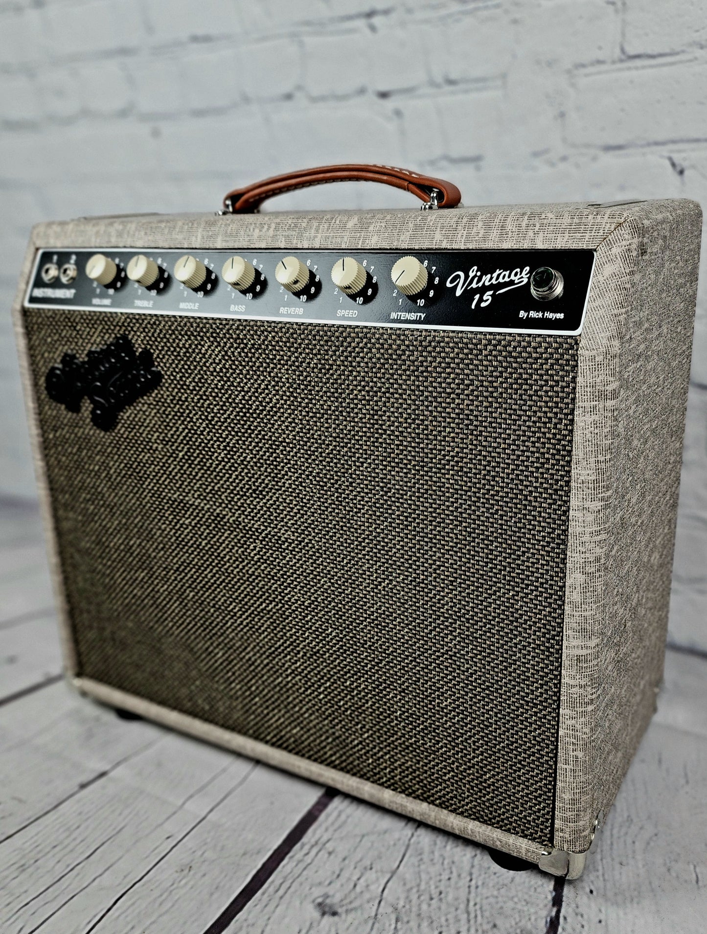USED Vintage Sound 15 1x12 15w Tube Amplifier Combo Amp