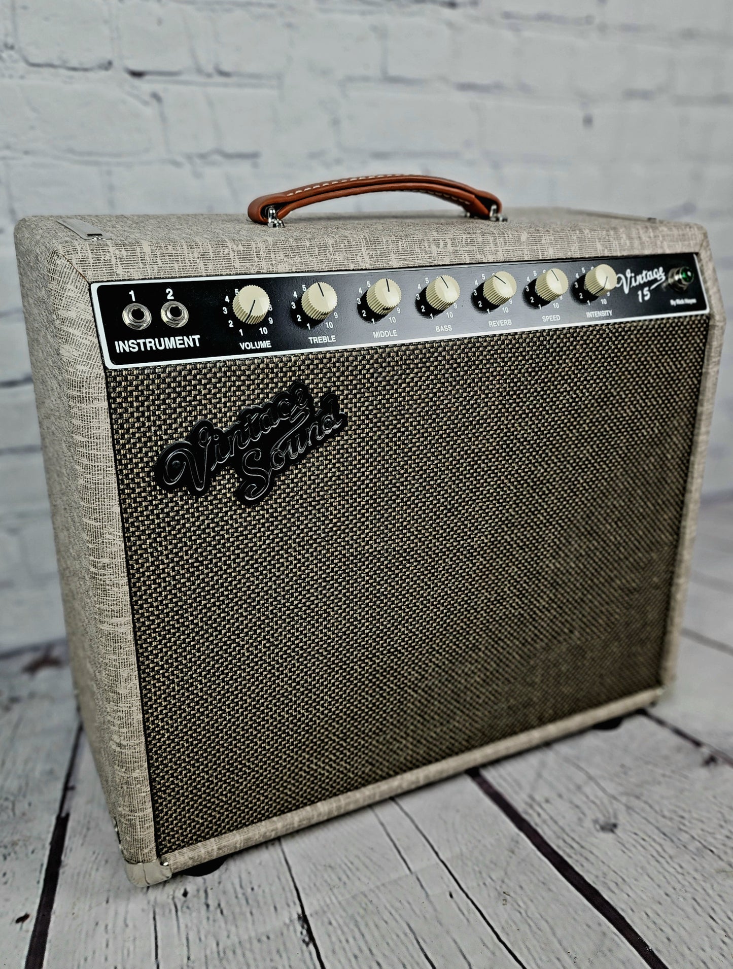 USED Vintage Sound 15 1x12 15w Tube Amplifier Combo Amp