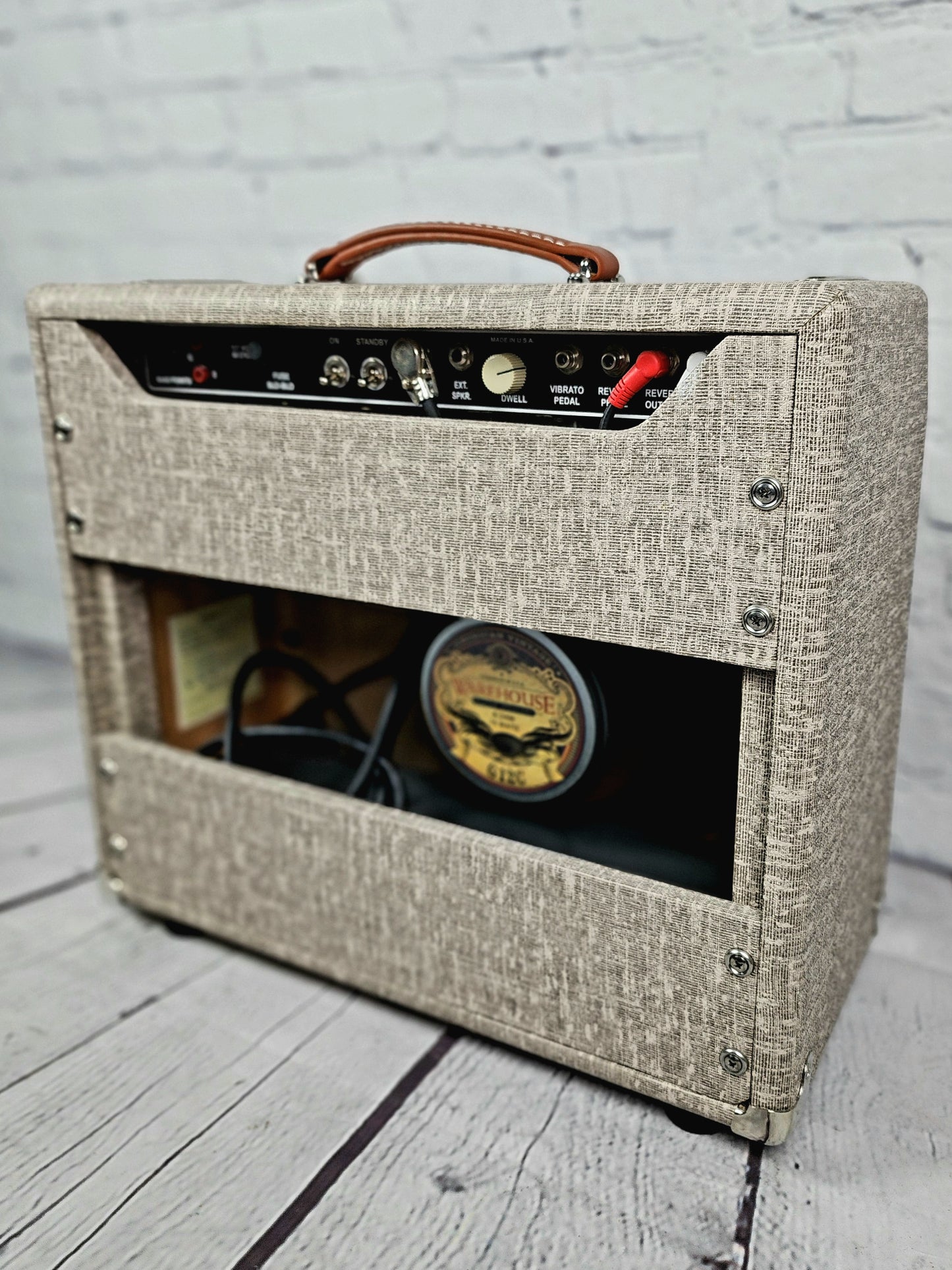 USED Vintage Sound 15 1x12 15w Tube Amplifier Combo Amp