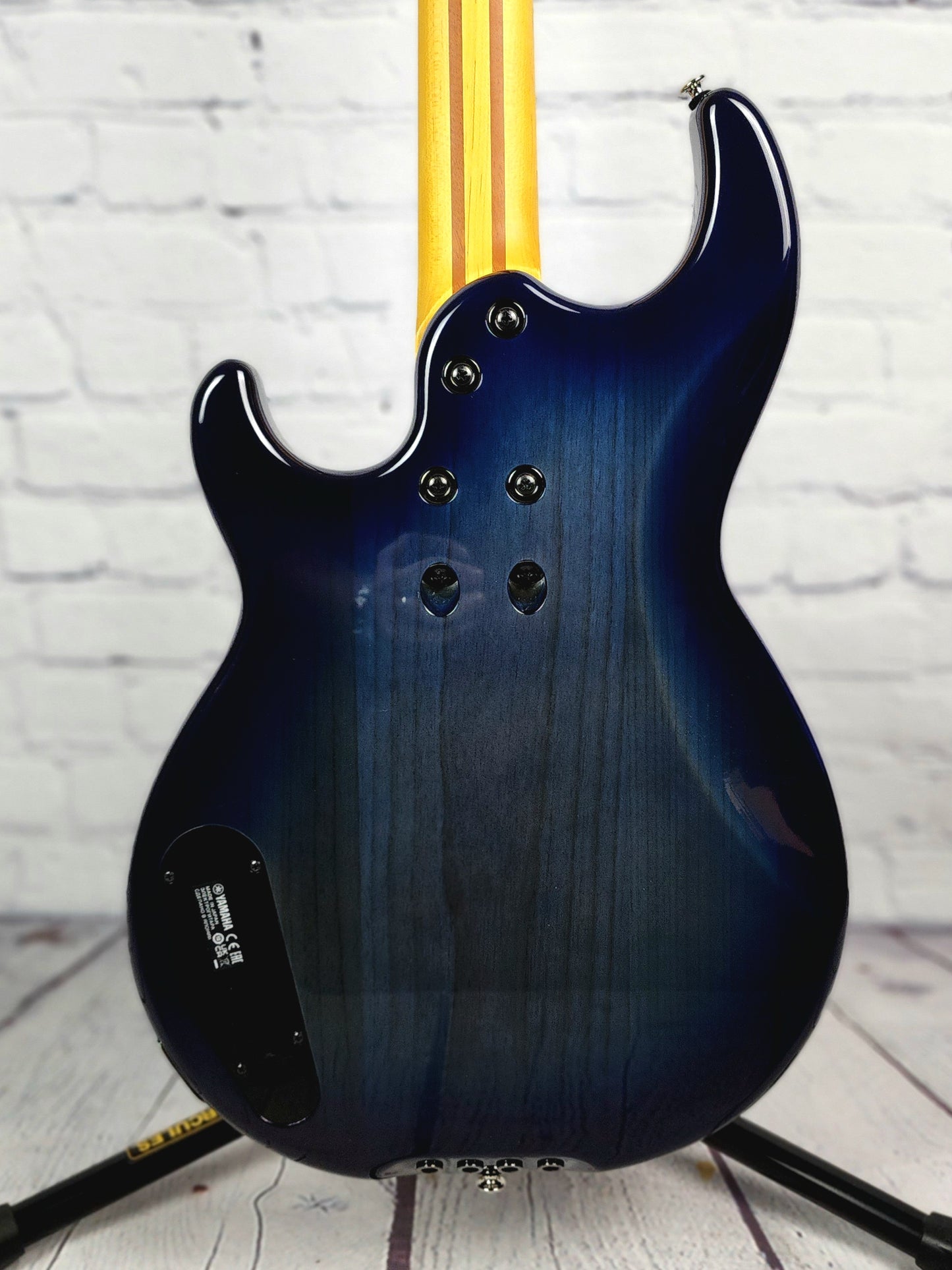 Yamaha BBP34II MB Professional 4 String Bass Midnight Blue