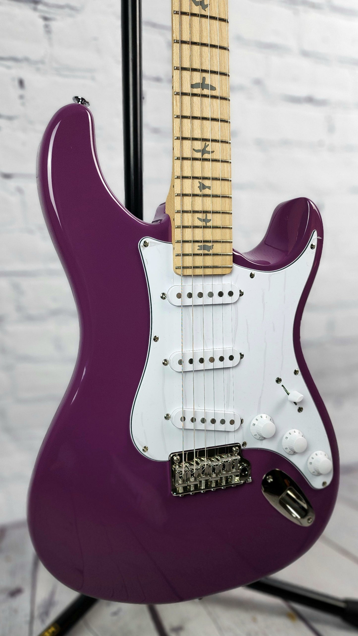 Paul Reed Smith PRS SE Silver Sky Maple John Mayer Electric Guitar Summit Purple