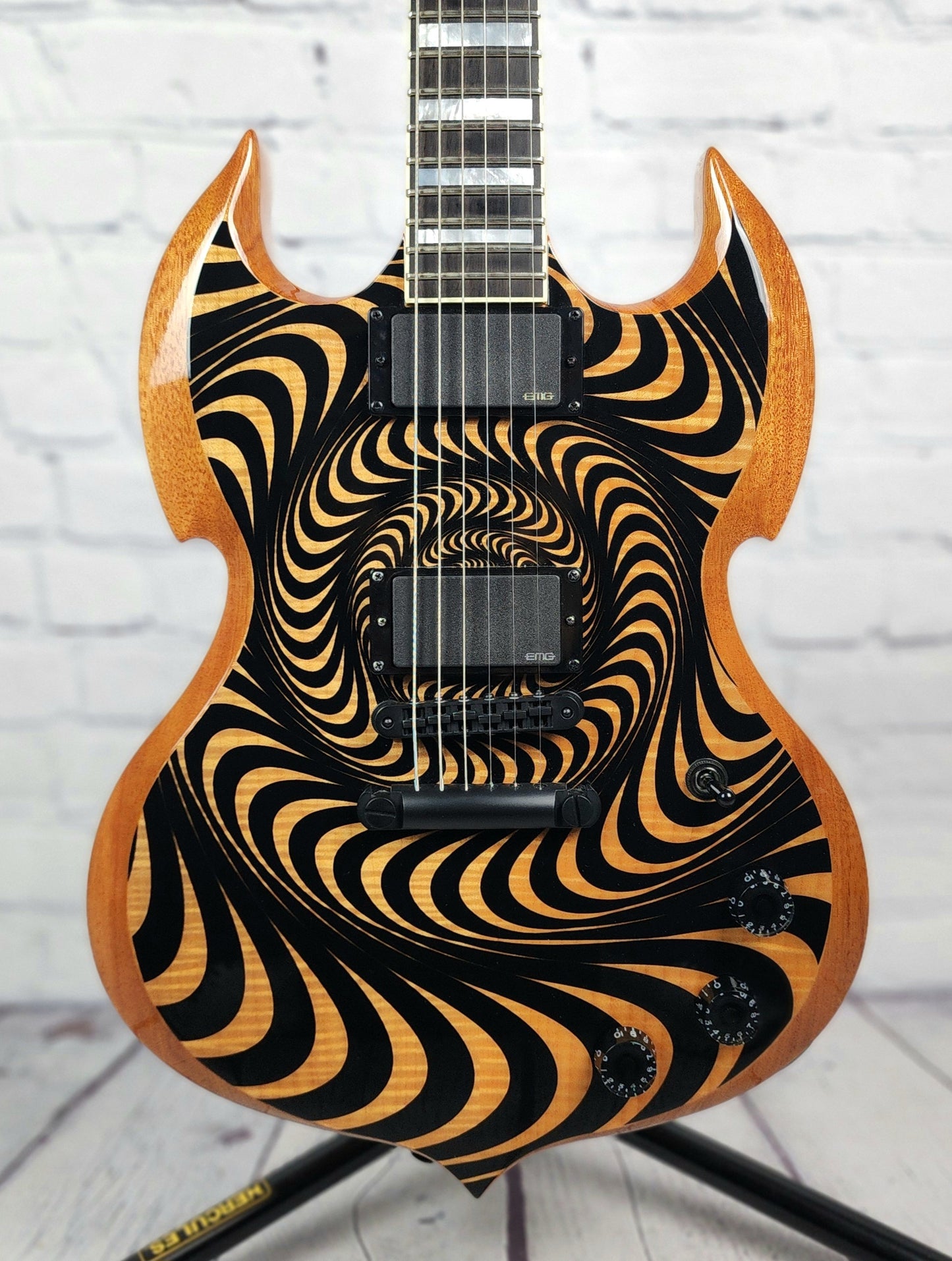 USED Wylde Audio Barbarian 6 String Electric Guitar Psychic Bullseye Rawtop