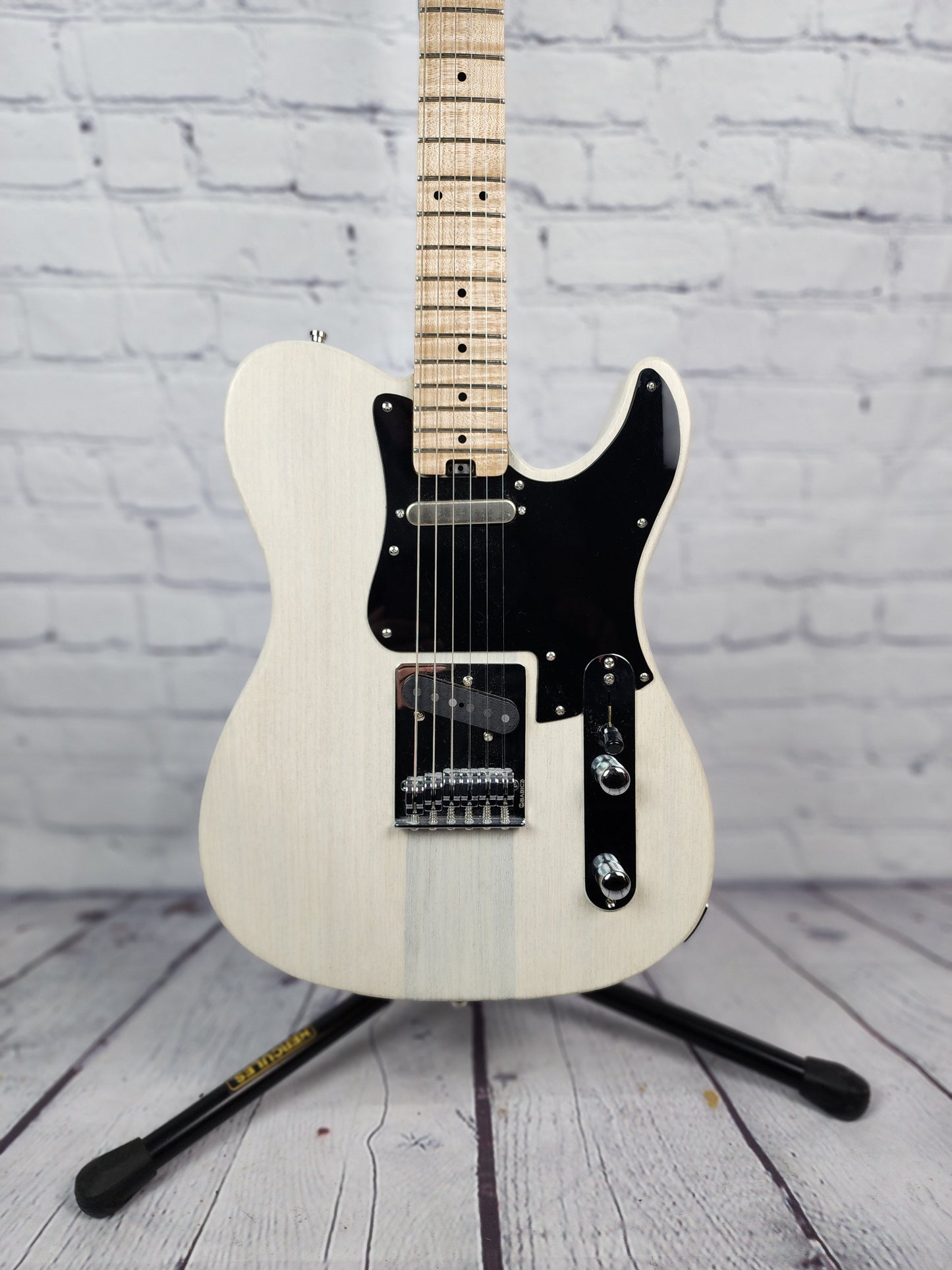 Teran Guitars T-S2-OP 6 String Electric Guitar Weathered Snowfall