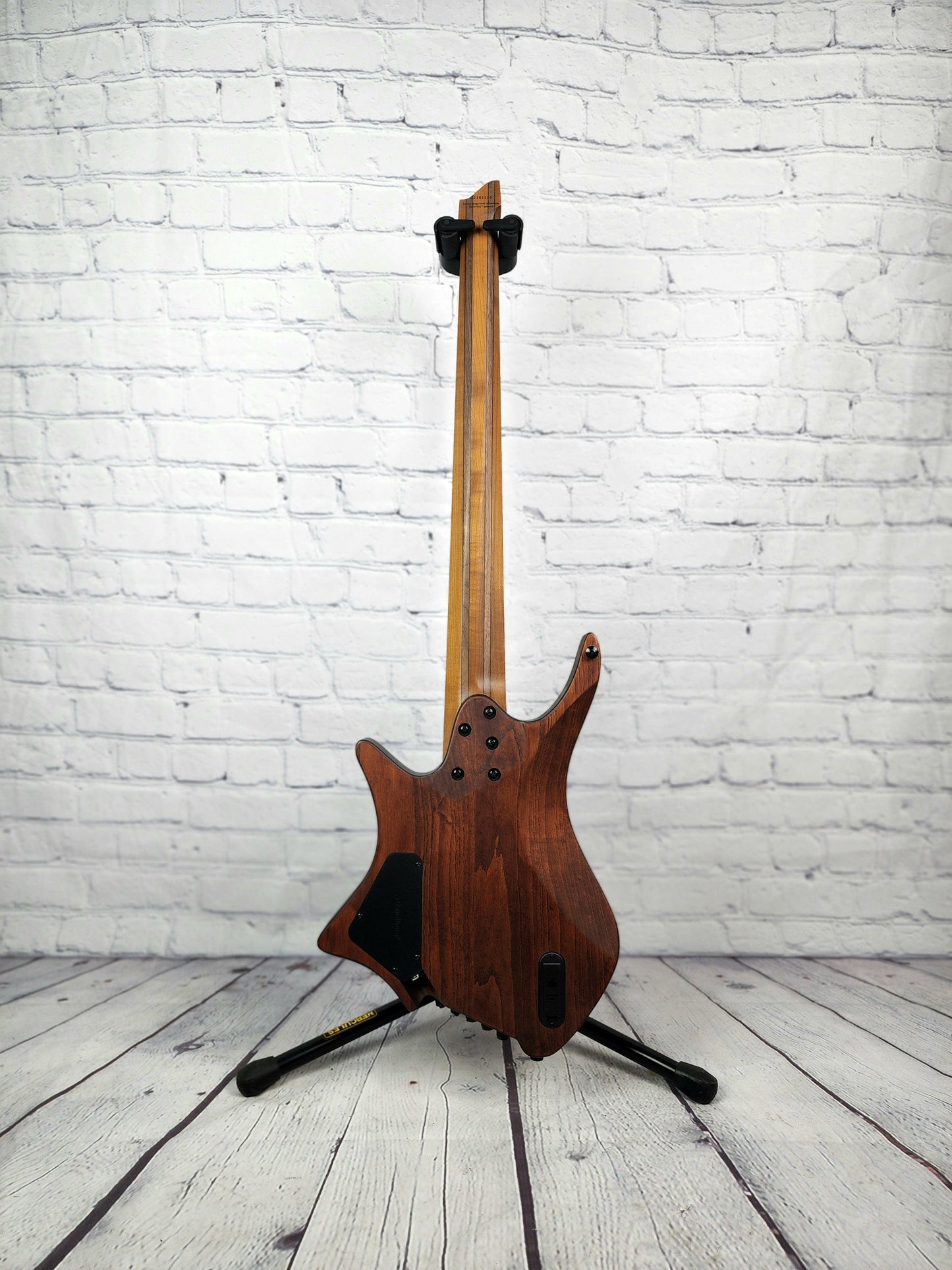 Strandberg Boden Bass Prog 5 String Brown Richlite