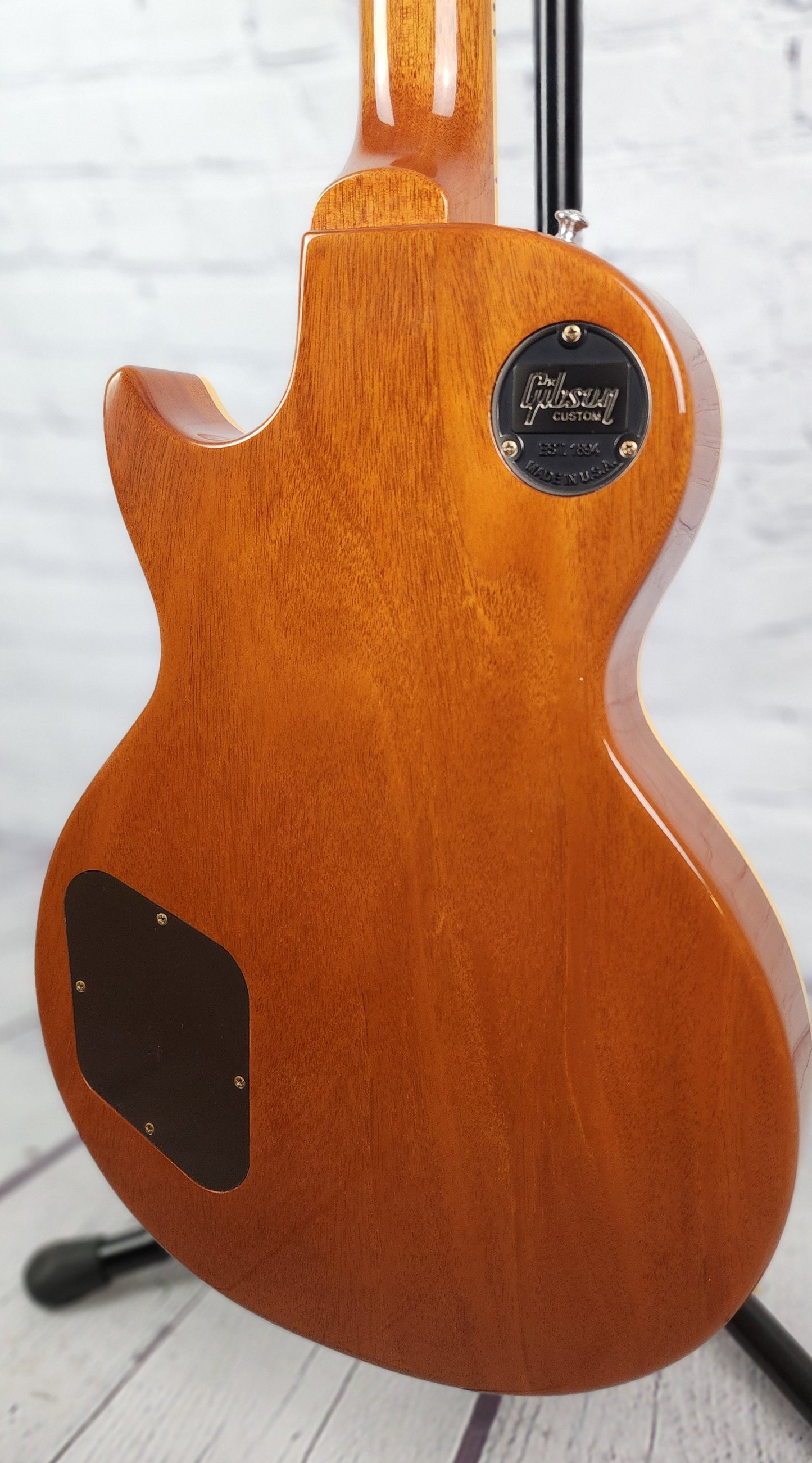 USED Gibson Custom Shop Les Paul R4 1954 VOS Reissue Electric Guitar Gold Top
