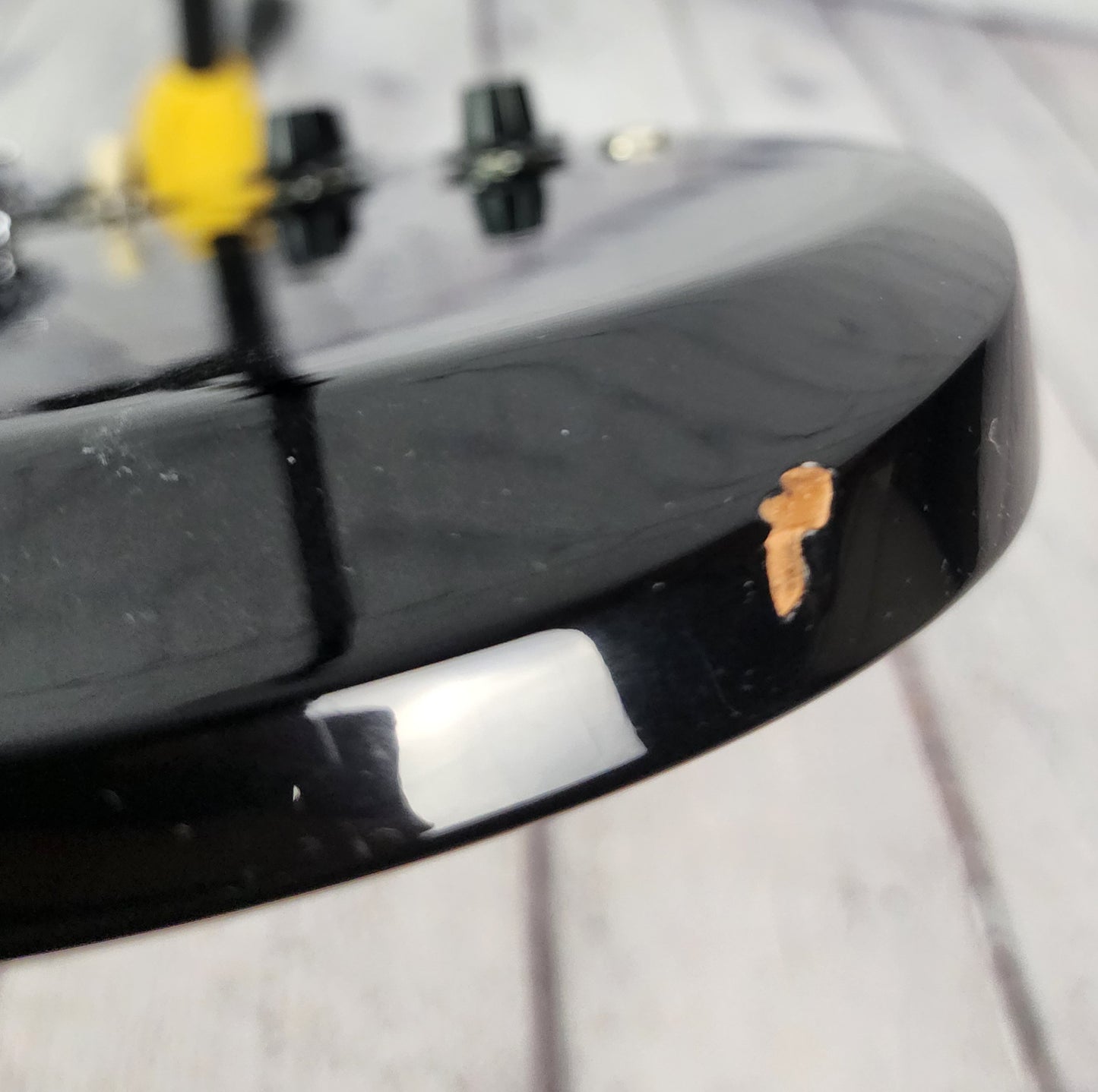 USED Gibson SG Standard 6 String Electric Guitar Ebony 2016