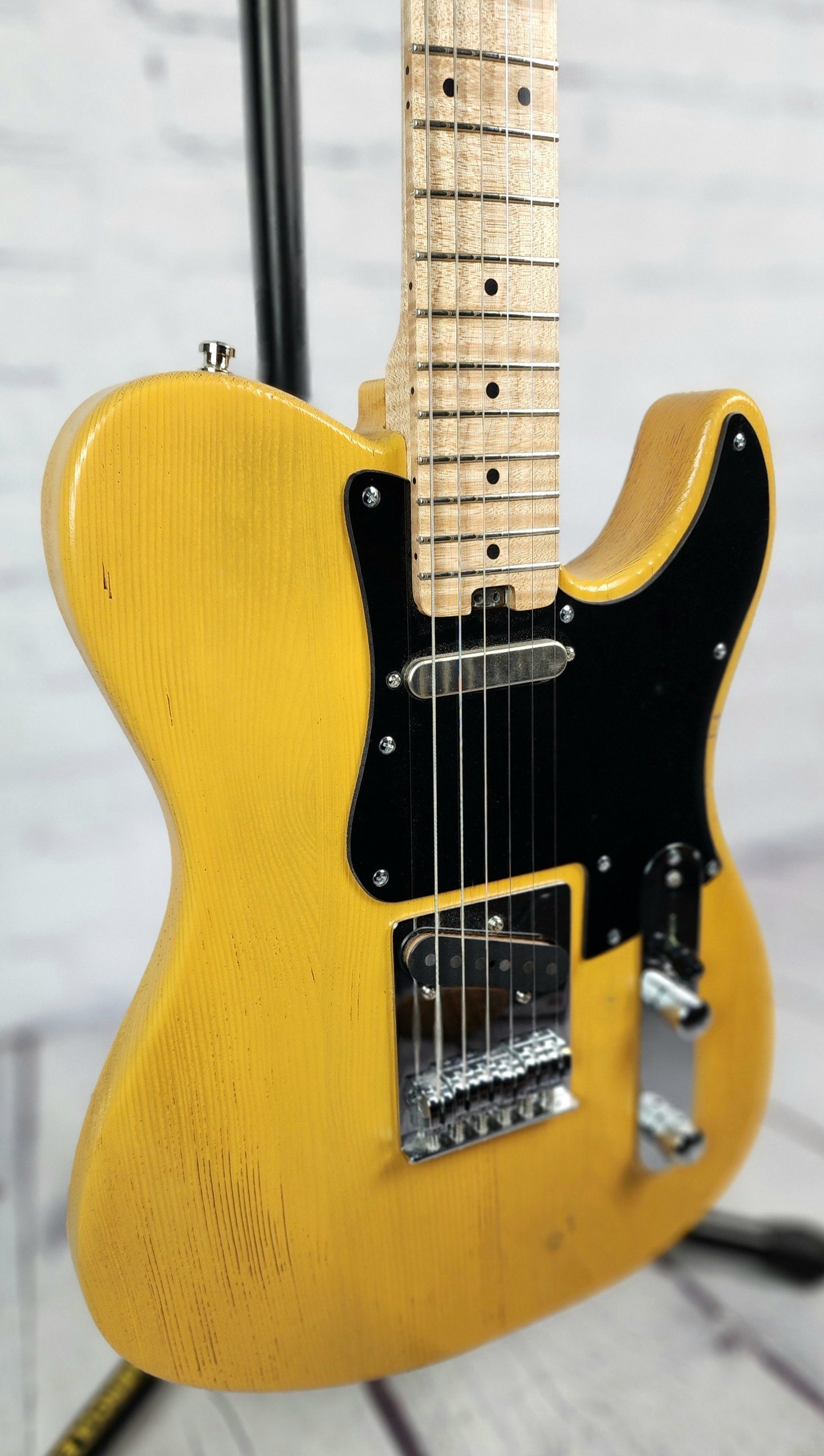 Teran Guitars T-S2-OG 6 String Electric Guitar Weathered Butterscotch