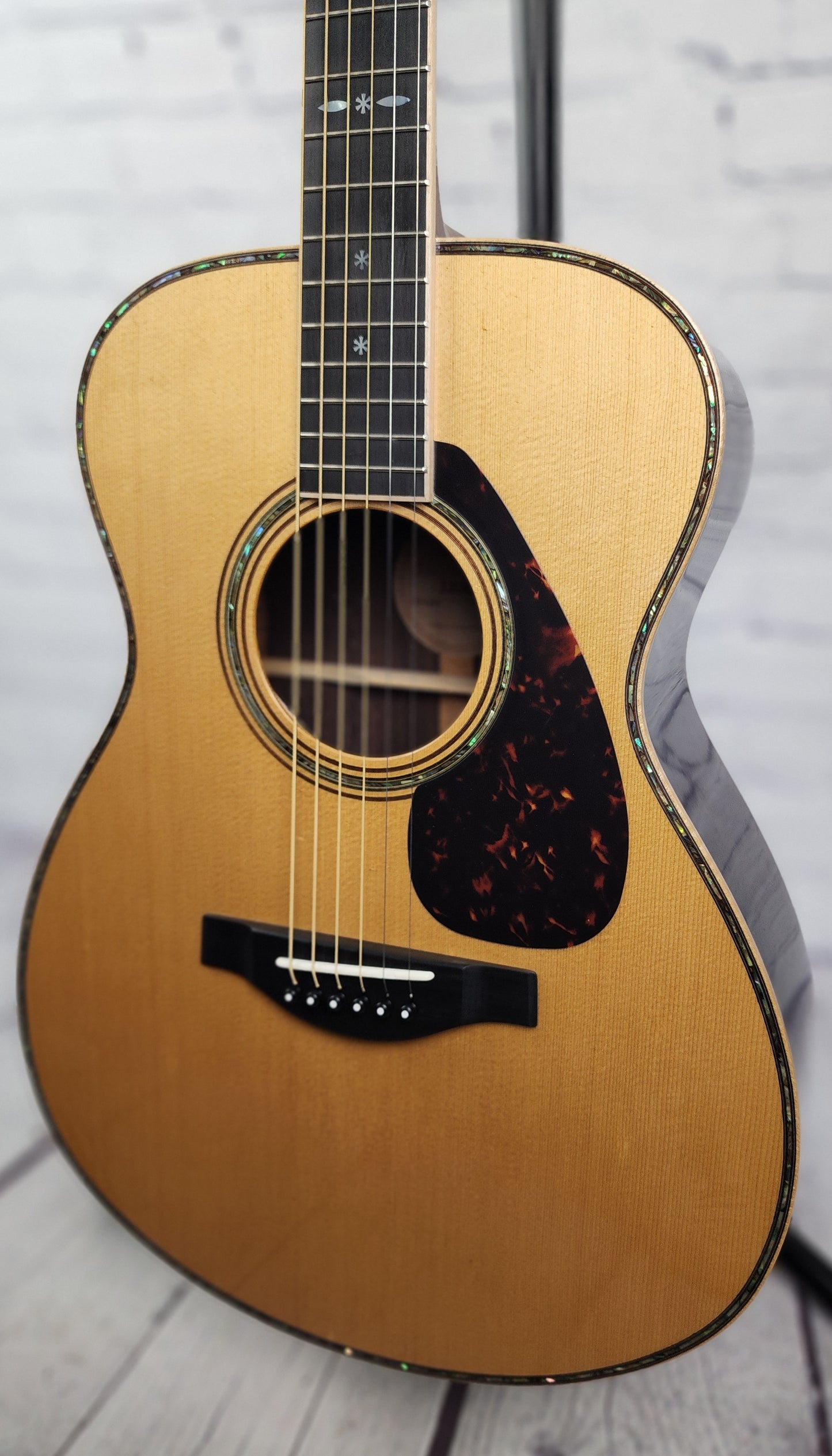 Yamaha Japan LS36 ARE II Concert Rosewood Engelmann Spruce Acoustic Guitar