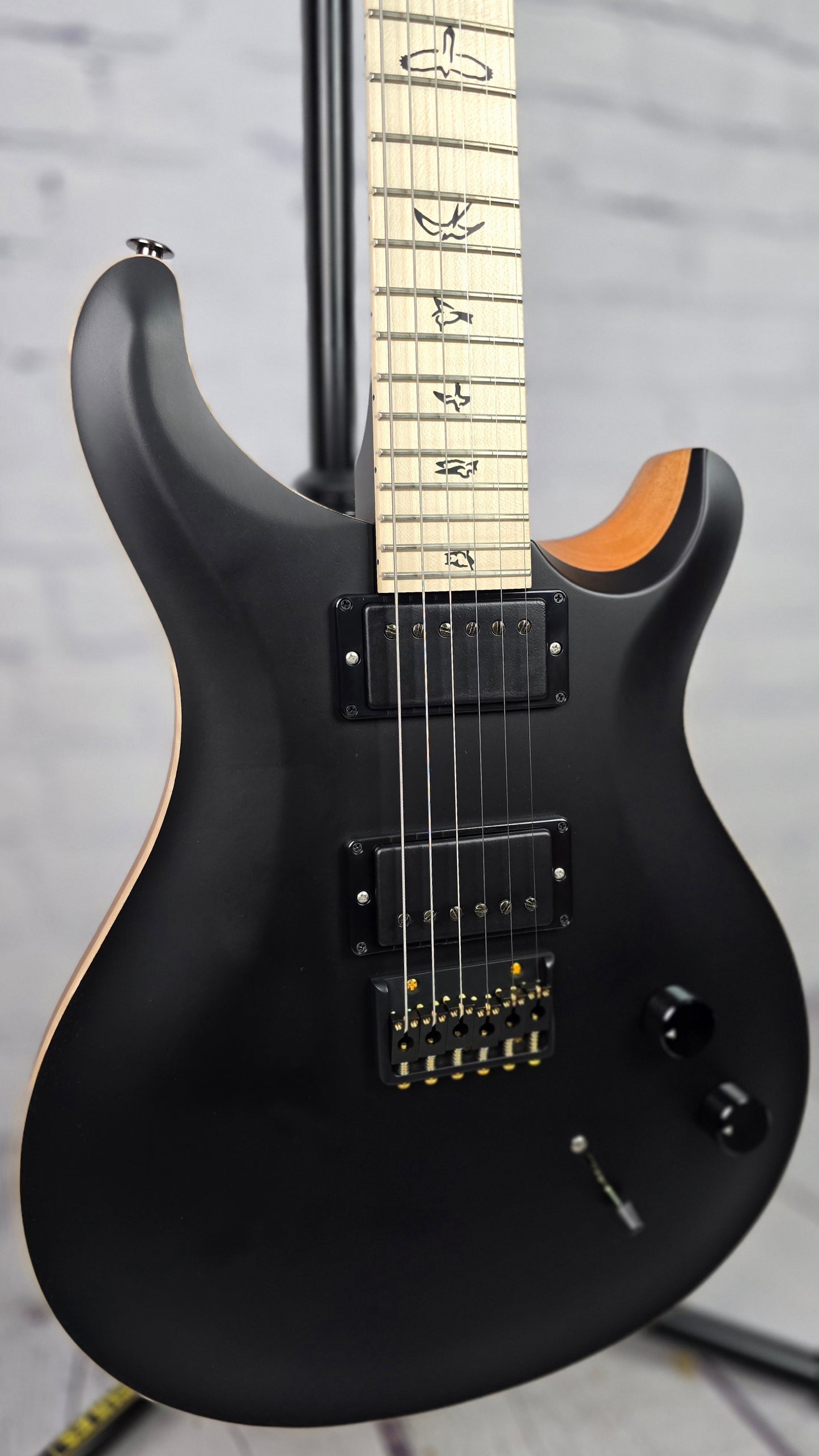 Paul Reed Smith PRS Dustie Waring Limited Edition CE24 Hardtail Electric Guitar Black Top