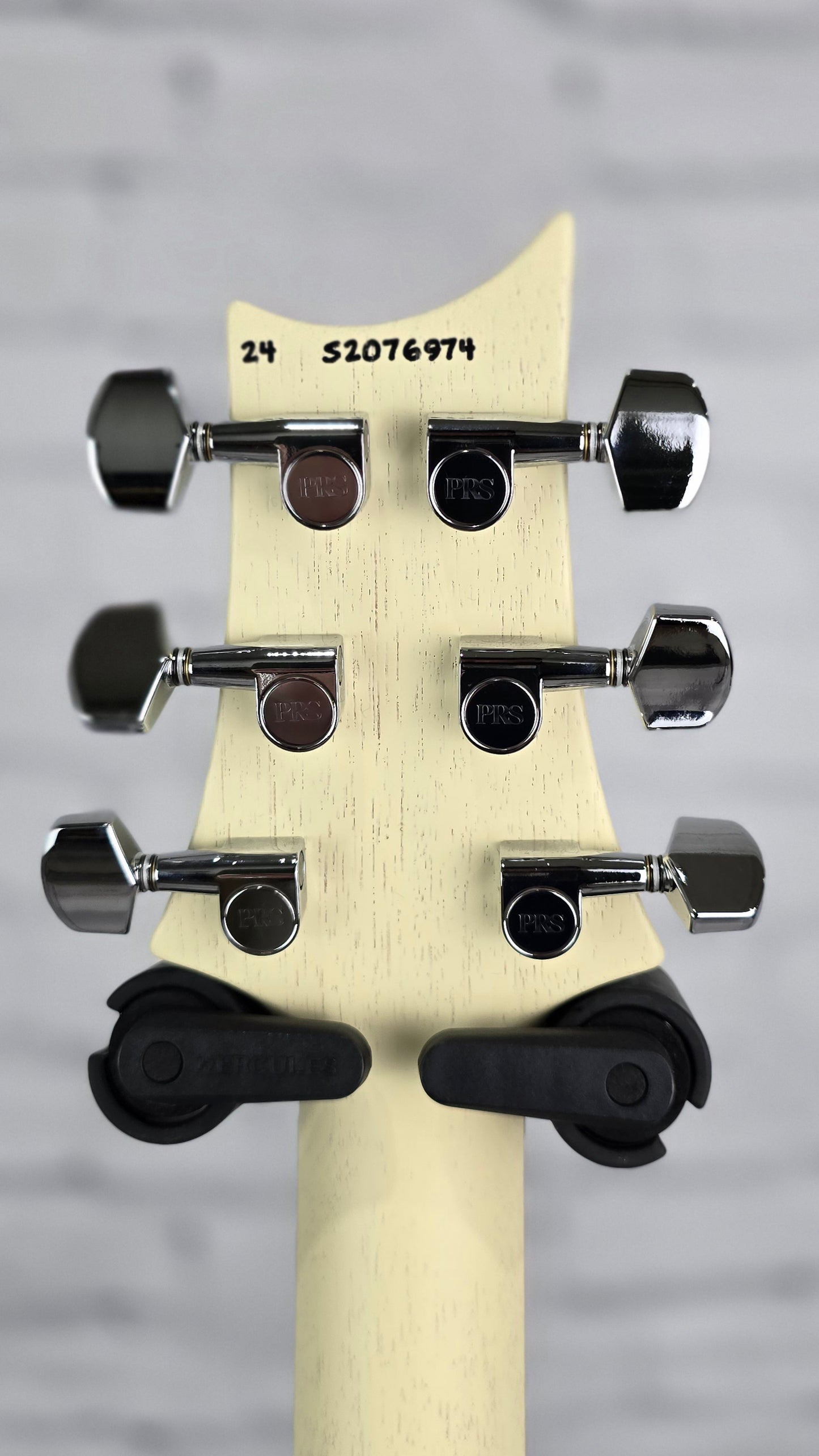 Paul Reed Smith PRS S2 Vela Semi-Hollow Electric Guitar Antique White