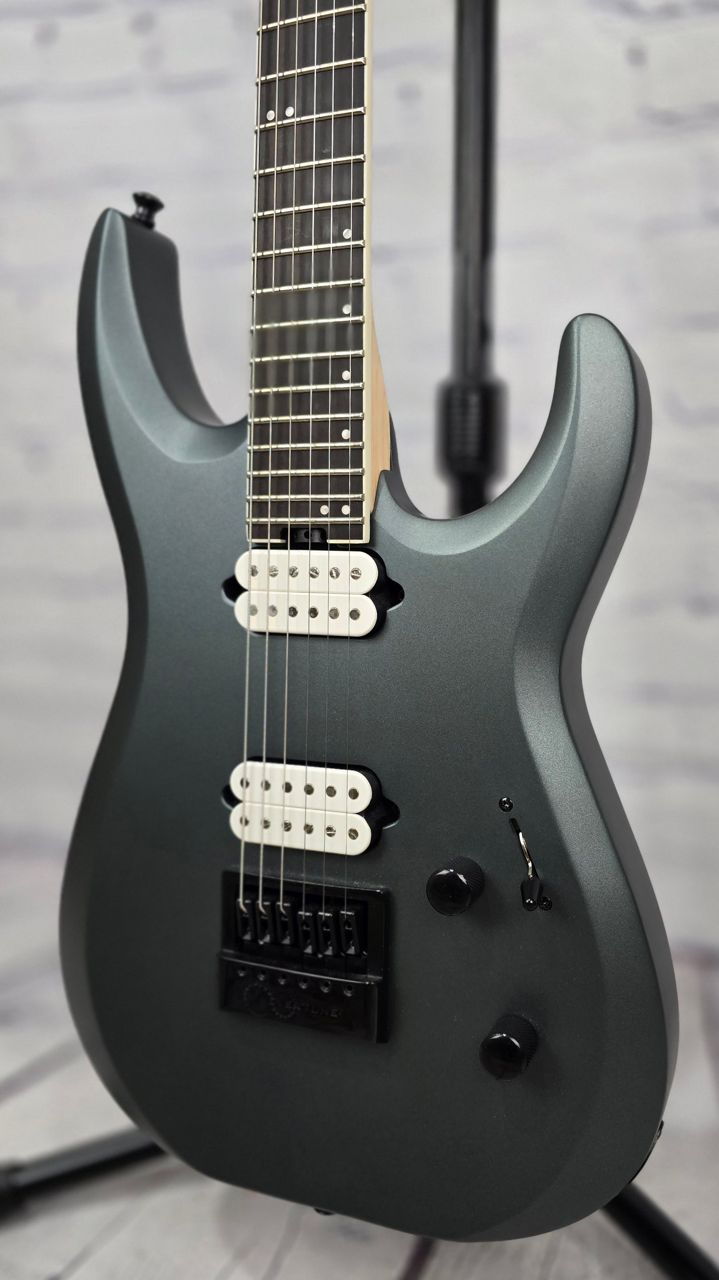 USED Jackson Pro Series Dink DK Modern Evertune 6 String Electric Guitar Satin Graphite