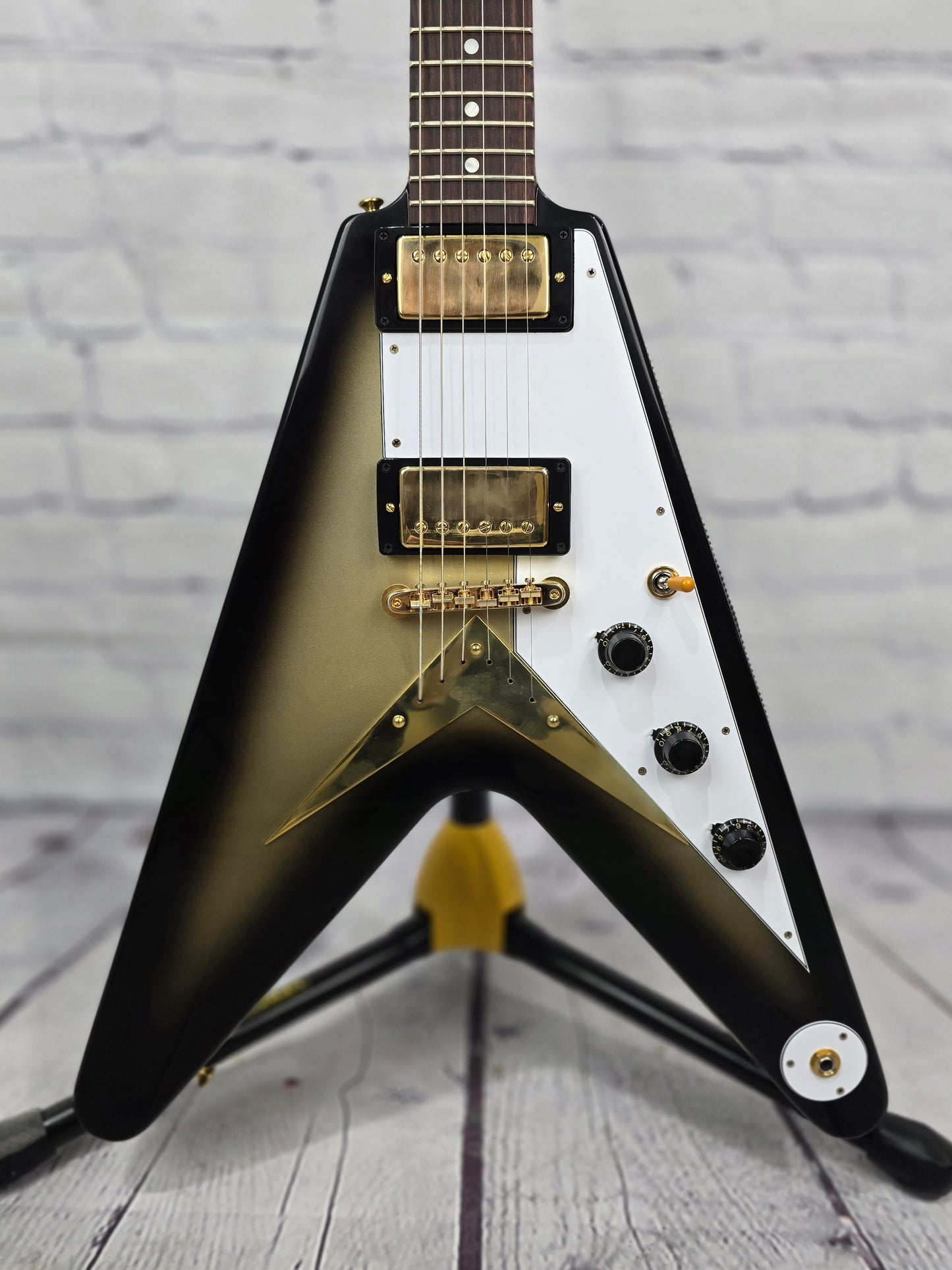 Gibson Custom Shop M2M '58 Korina Flying V Reissue Electric Guitar Antique Silverburst