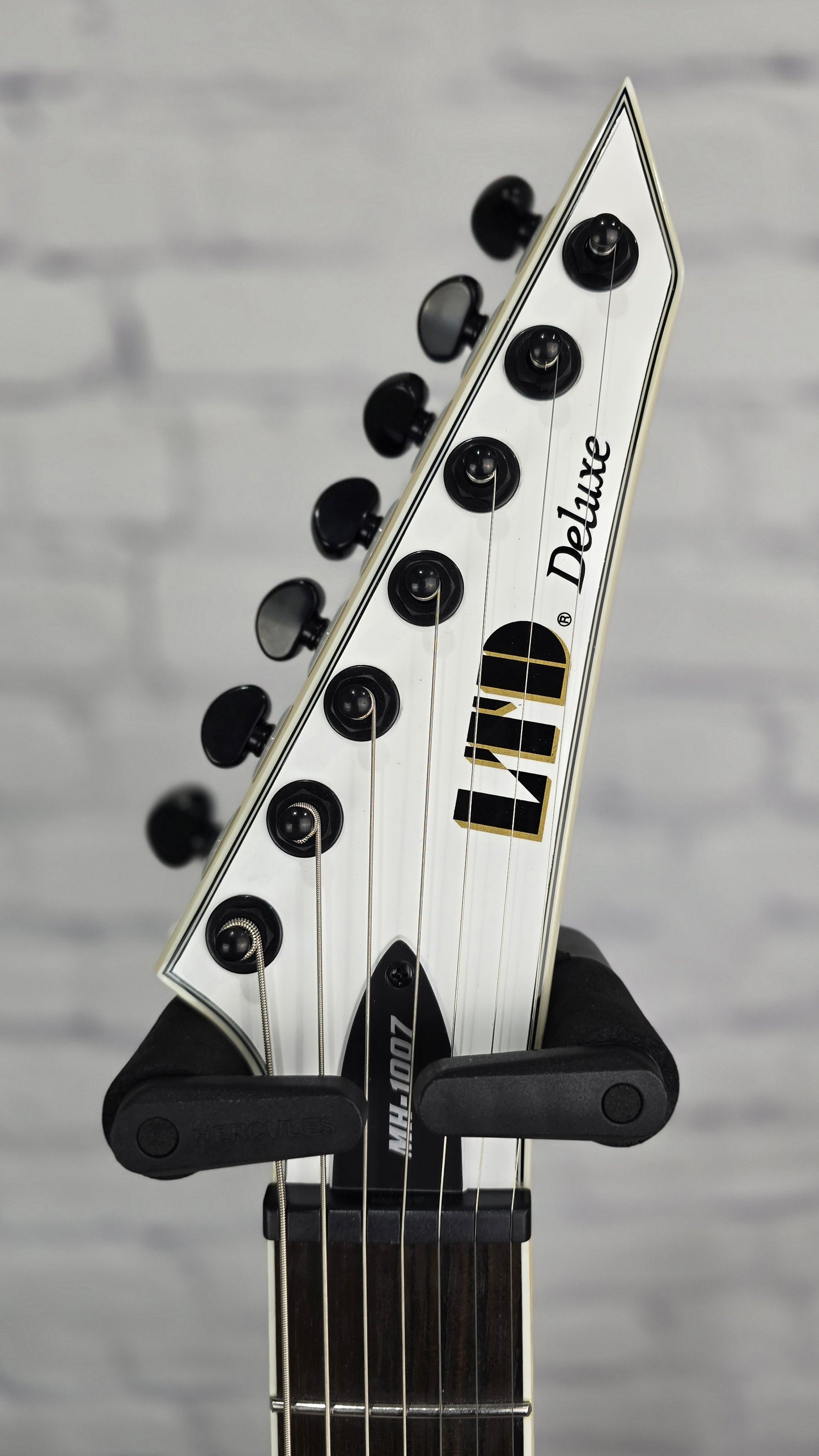 ESP LTD MH-1007 ET Evertune 7 String Electric Guitar Snow White