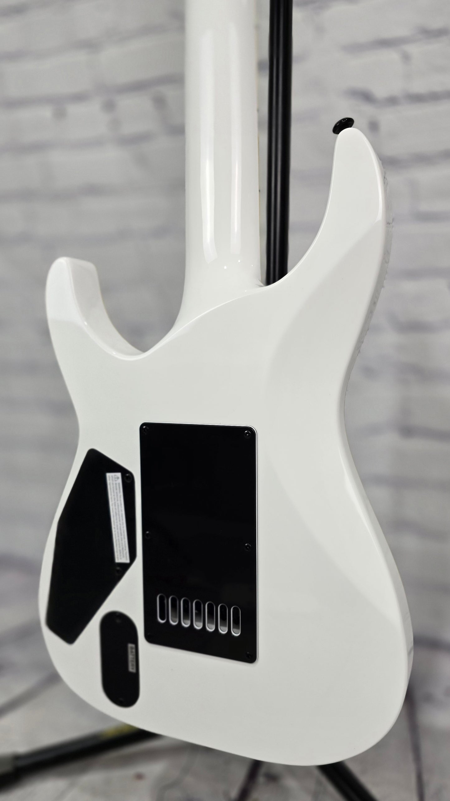 ESP LTD MH-1007 ET Evertune 7 String Electric Guitar Snow White
