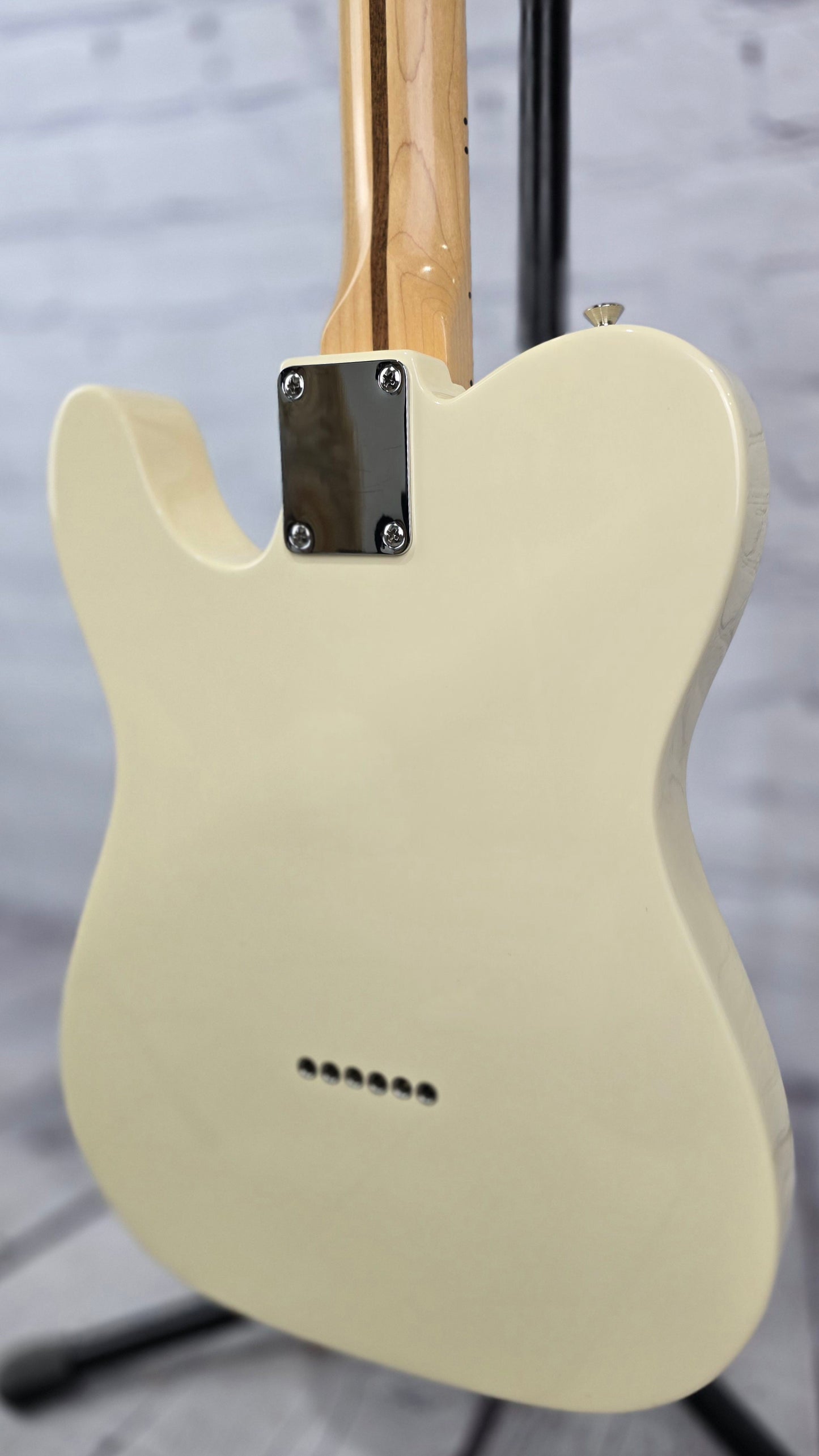 USED Fender American Special Telecaster 6 String Electric Guitar Olympic White