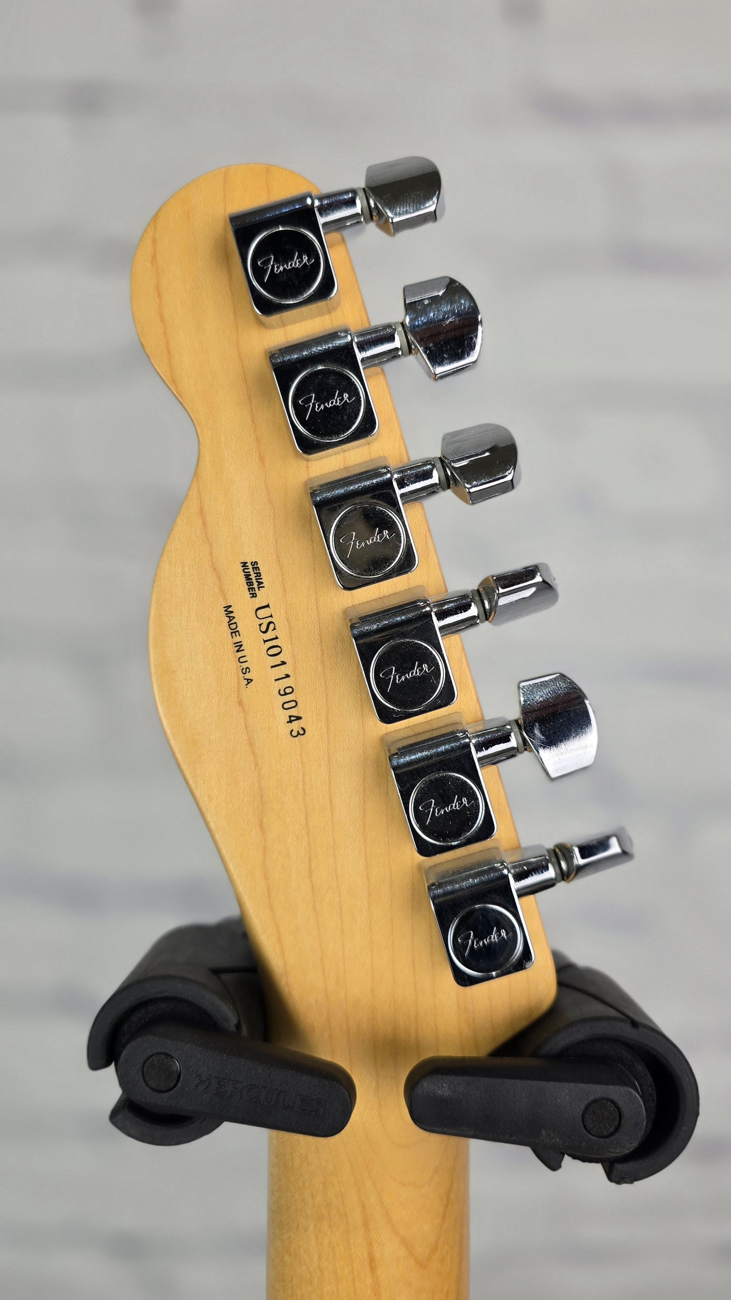 USED Fender American Special Telecaster 6 String Electric Guitar Olympic White