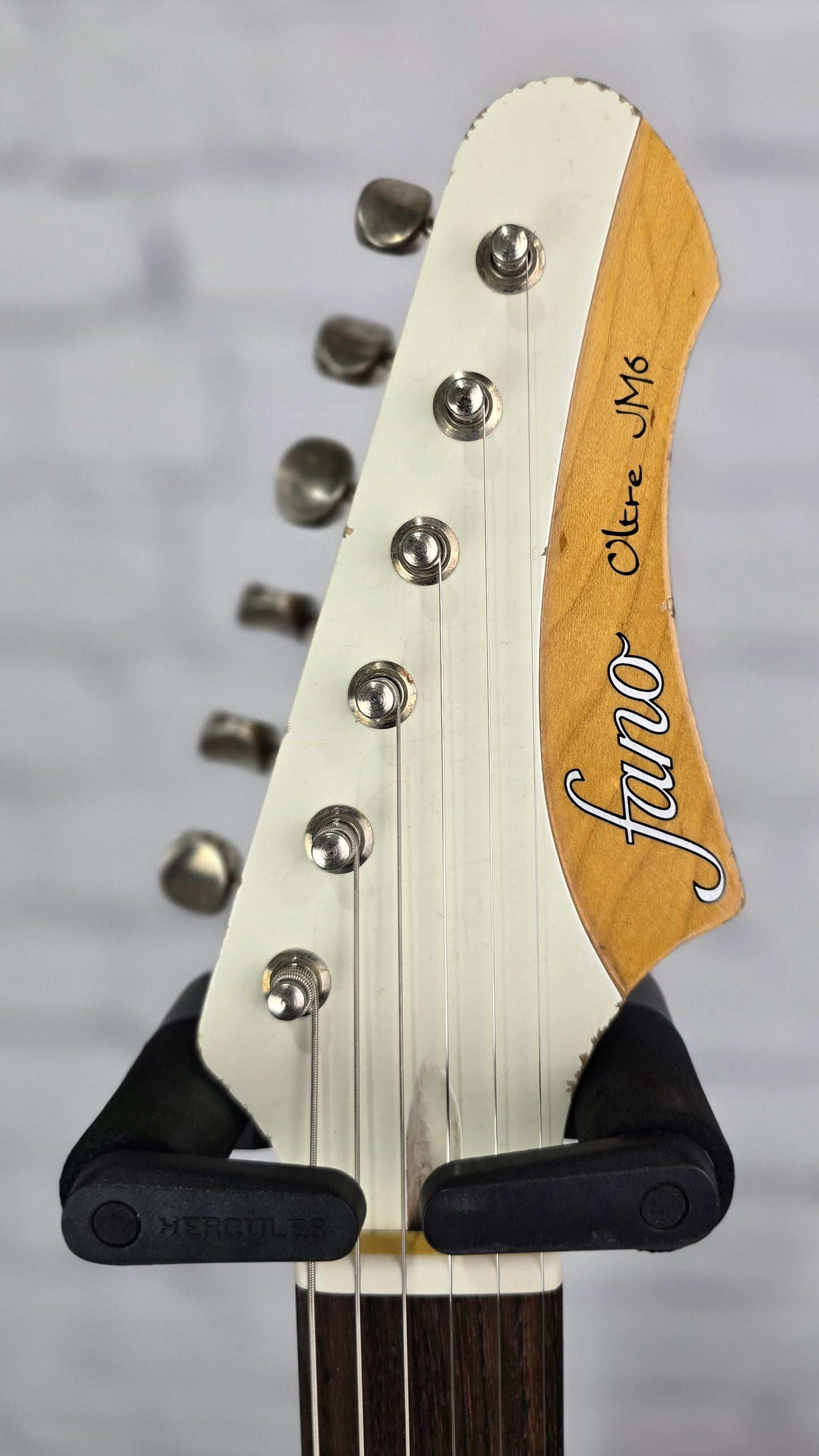 Fano Guitars JM6 Oltre 6 String Electric Guitar Lollar P90 Olympic White Medium Distress