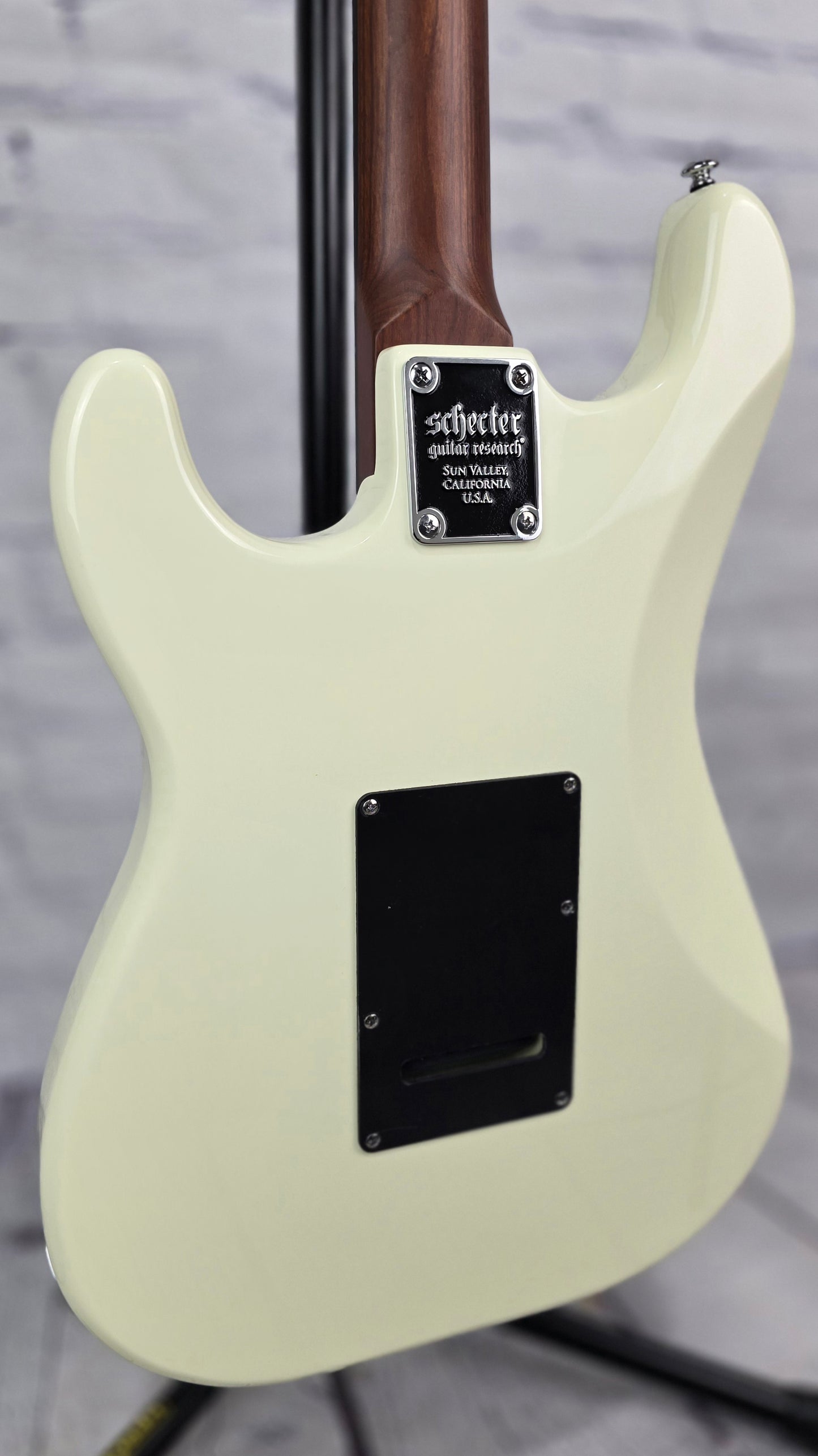Schecter Guitars Nick Johnston Traditional HSS Electric Guitar Atomic Snow 1541-SHC